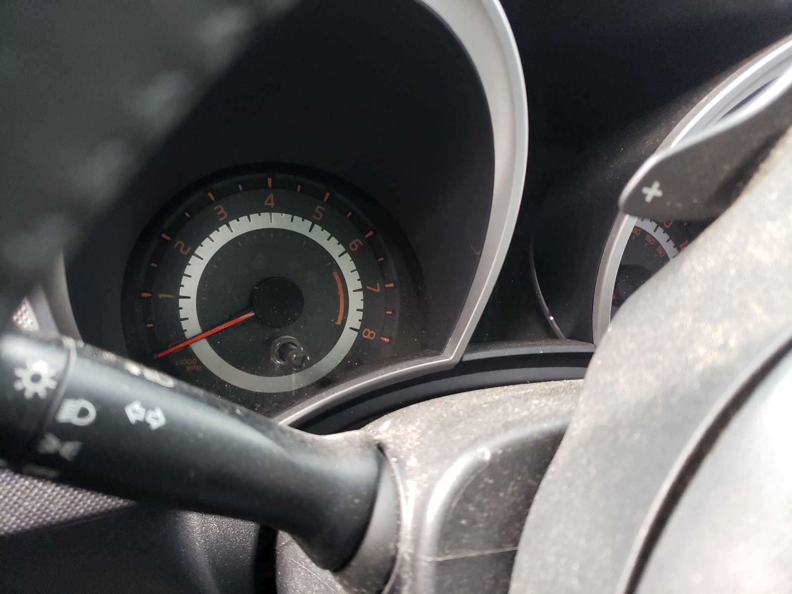 Photo 8 from auction – 2015 TOYOTA SCION TC with VIN JTKJF5C75FJ013282
