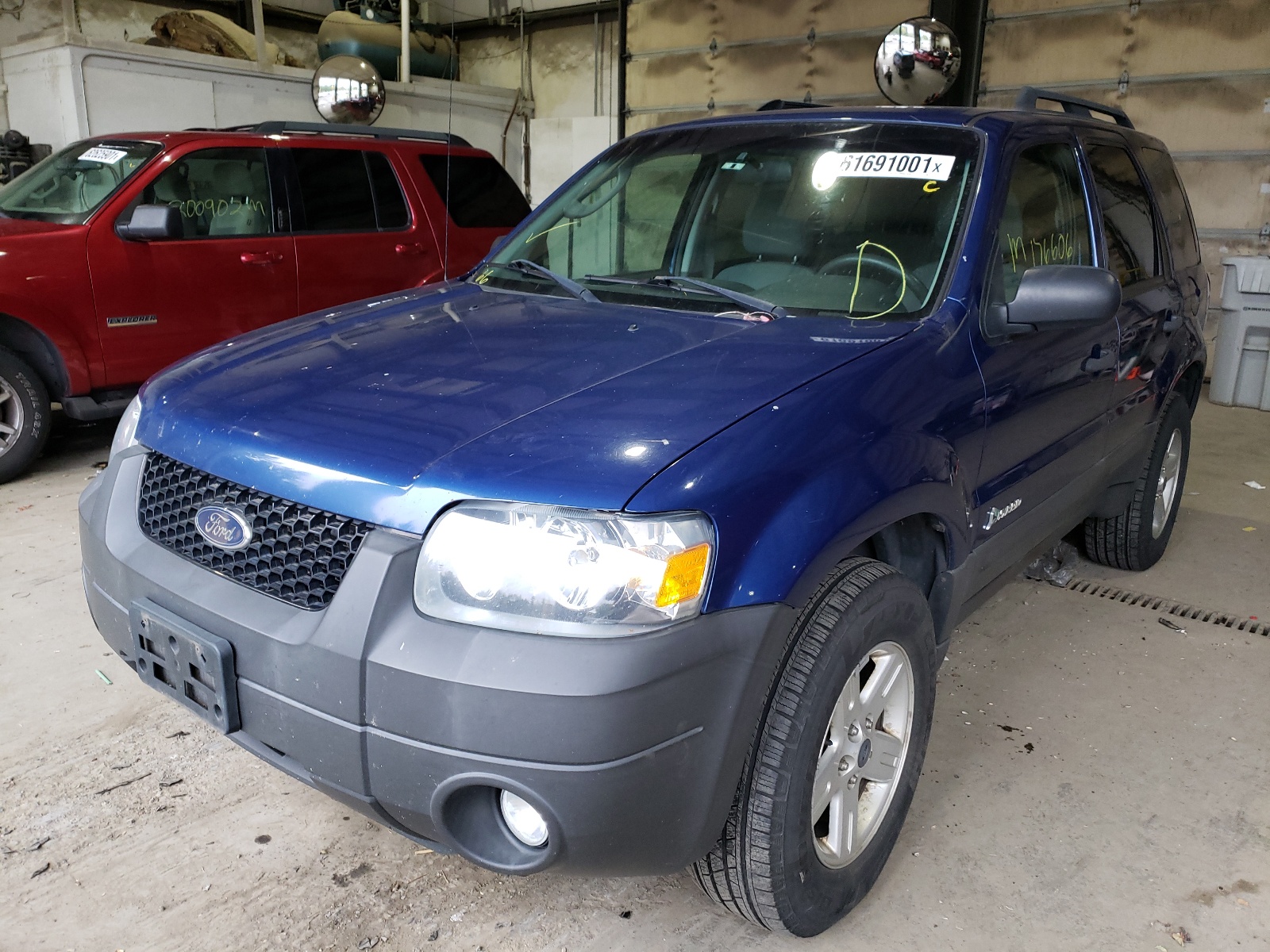 Photo 2 from auction – 2007 FORD ESCAPE HEV with VIN 1FMYU59H17KA03464