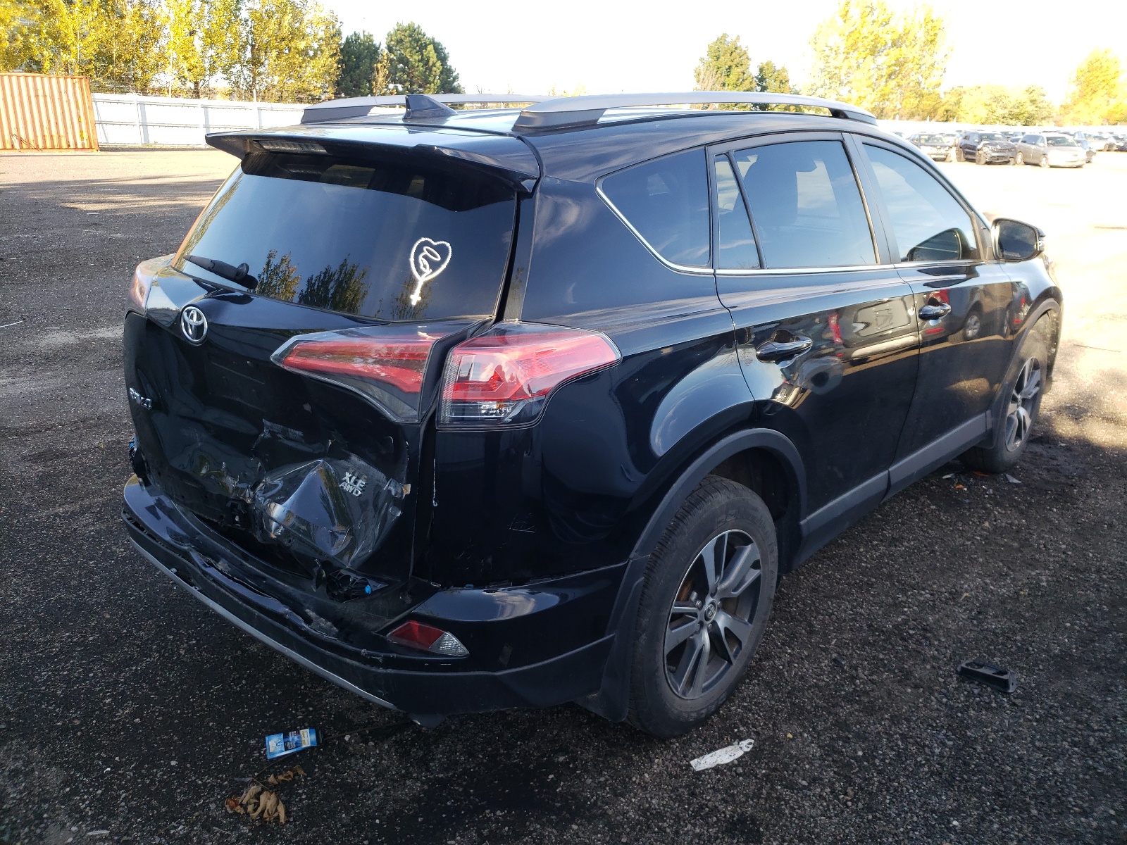 Photo 4 from auction – 2018 TOYOTA RAV4 ADVEN with VIN 2T3RFREV9JW762061