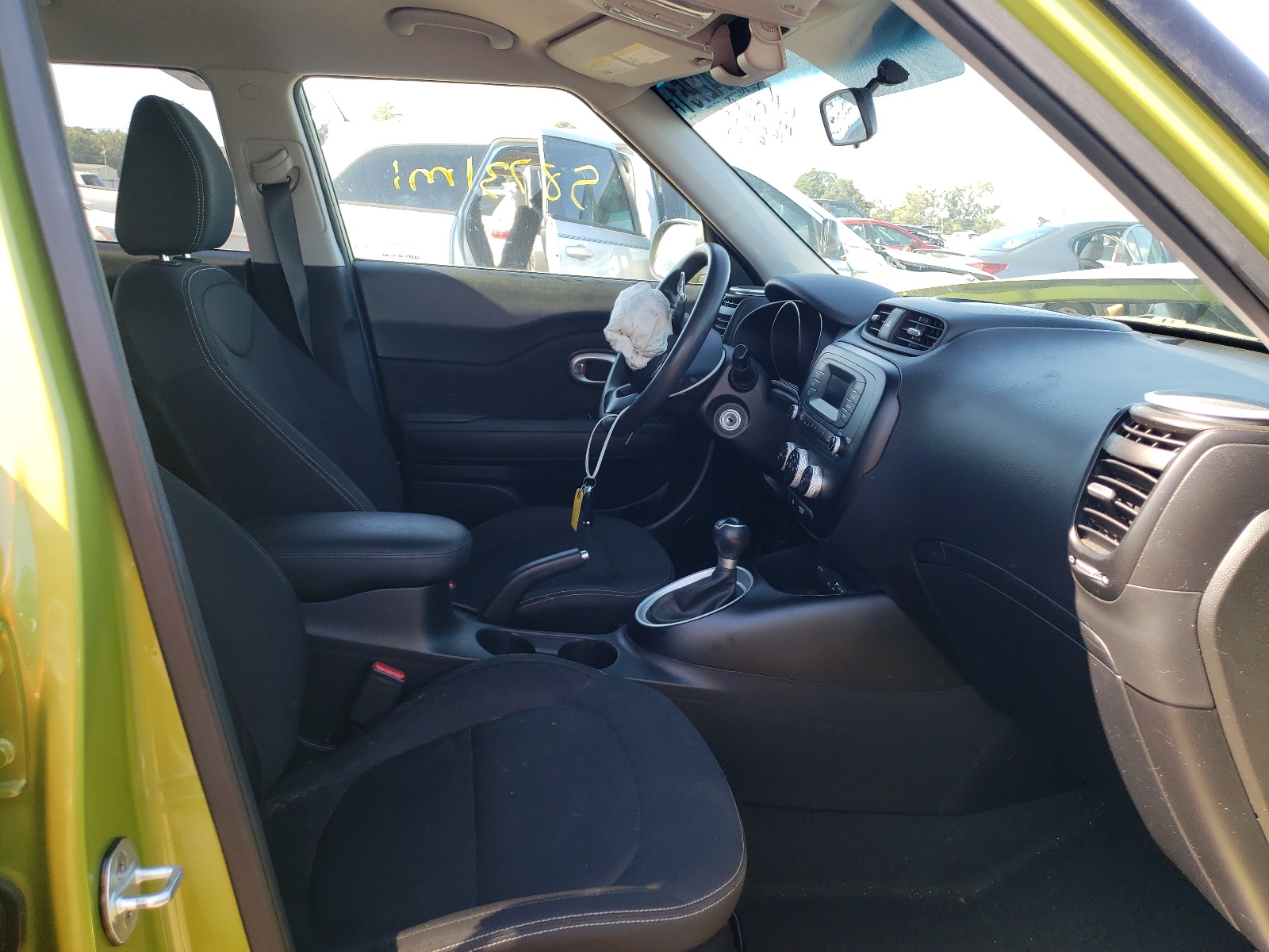 Photo 5 from auction – 2016 KIA SOUL with VIN KNDJN2A25G7871947