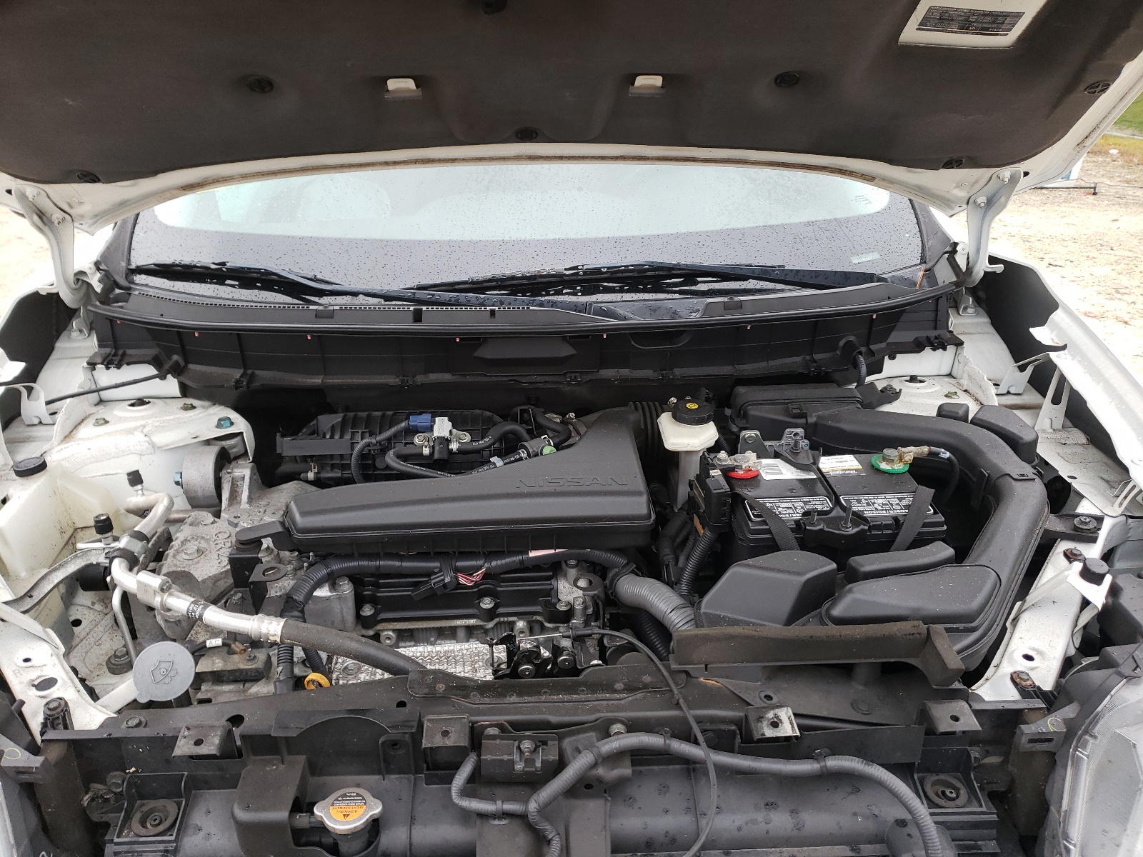 Photo 7 from auction – 2015 NISSAN ROGUE S with VIN 5N1AT2MT7FC767147
