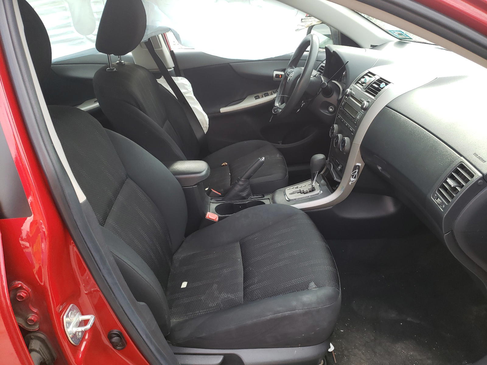 Photo 5 from auction – 2011 TOYOTA COROLLA BA with VIN 2T1BU4EE3BC658042