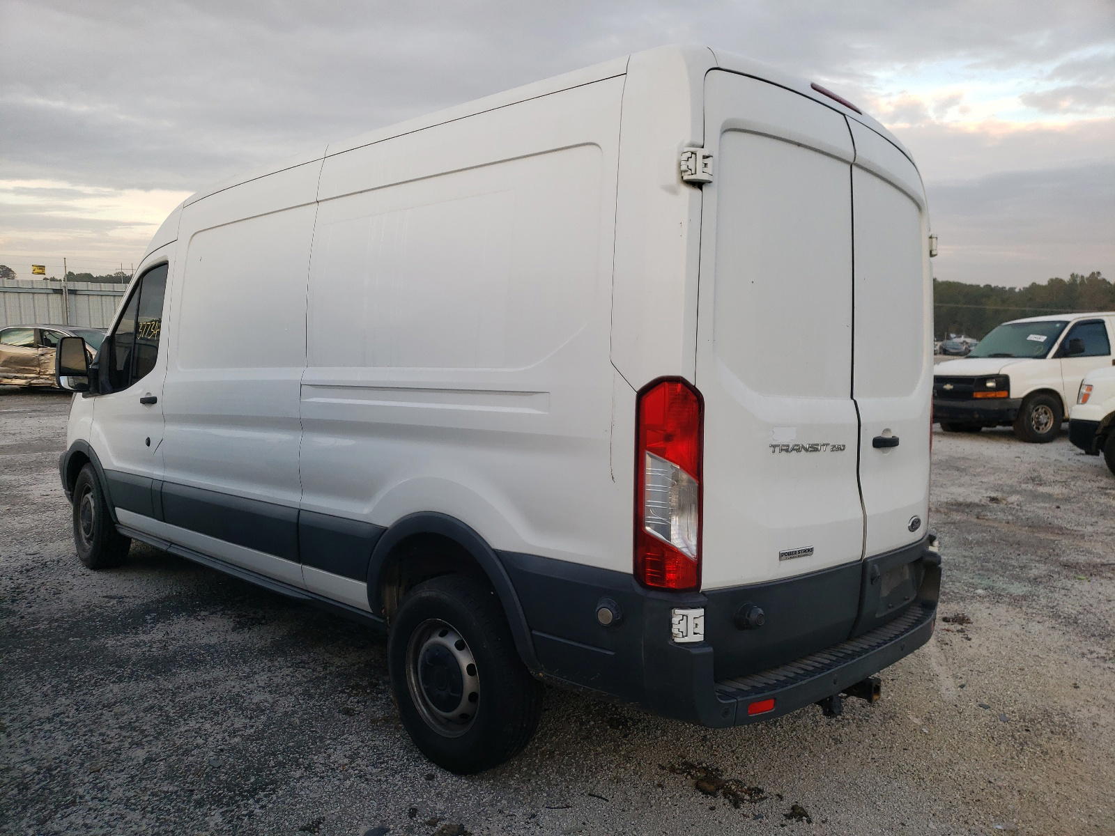 Photo 3 from auction – 2016 FORD TRANSIT T- with VIN 1FTYR2CV7GKA17551