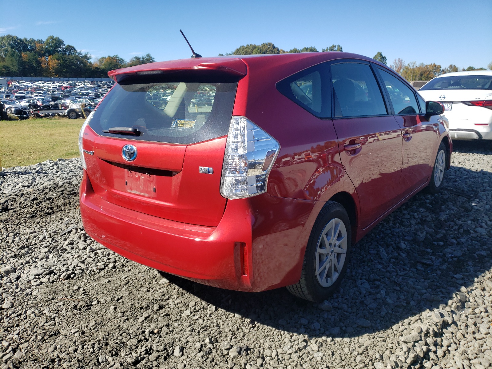 Photo 4 from auction – 2013 TOYOTA PRIUS V with VIN JTDZN3EU9D3221252
