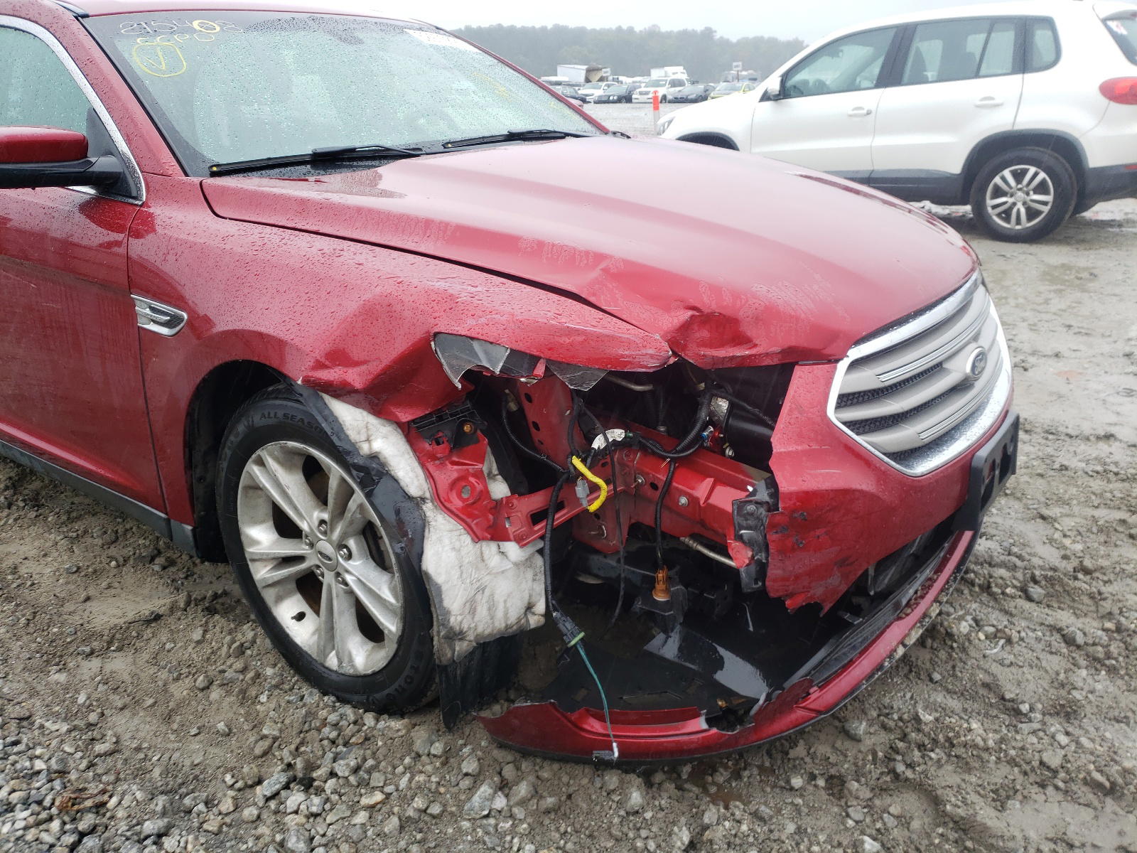 Photo 9 from auction – 2014 FORD TAURUS SEL with VIN 1FAHP2E99EG152316