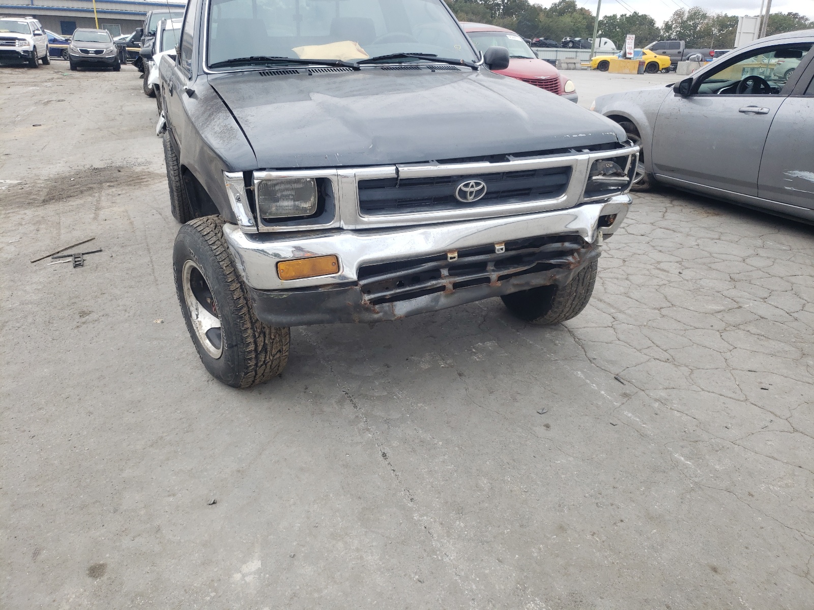 Photo 9 from auction – 1994 TOYOTA PICKUP 1/2 with VIN 4TARN01P6RZ170758