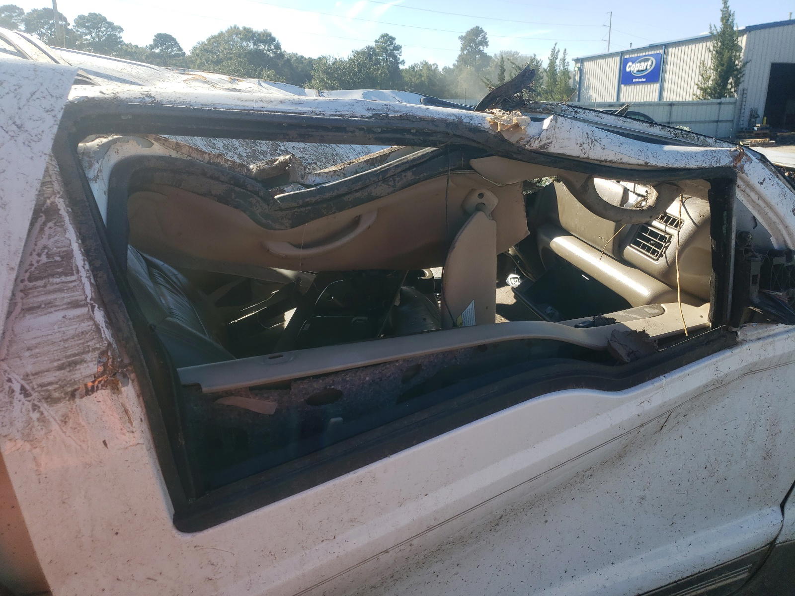 Photo 5 from auction – 2000 FORD EXCURSION with VIN 1FMSU43F5YEC77550