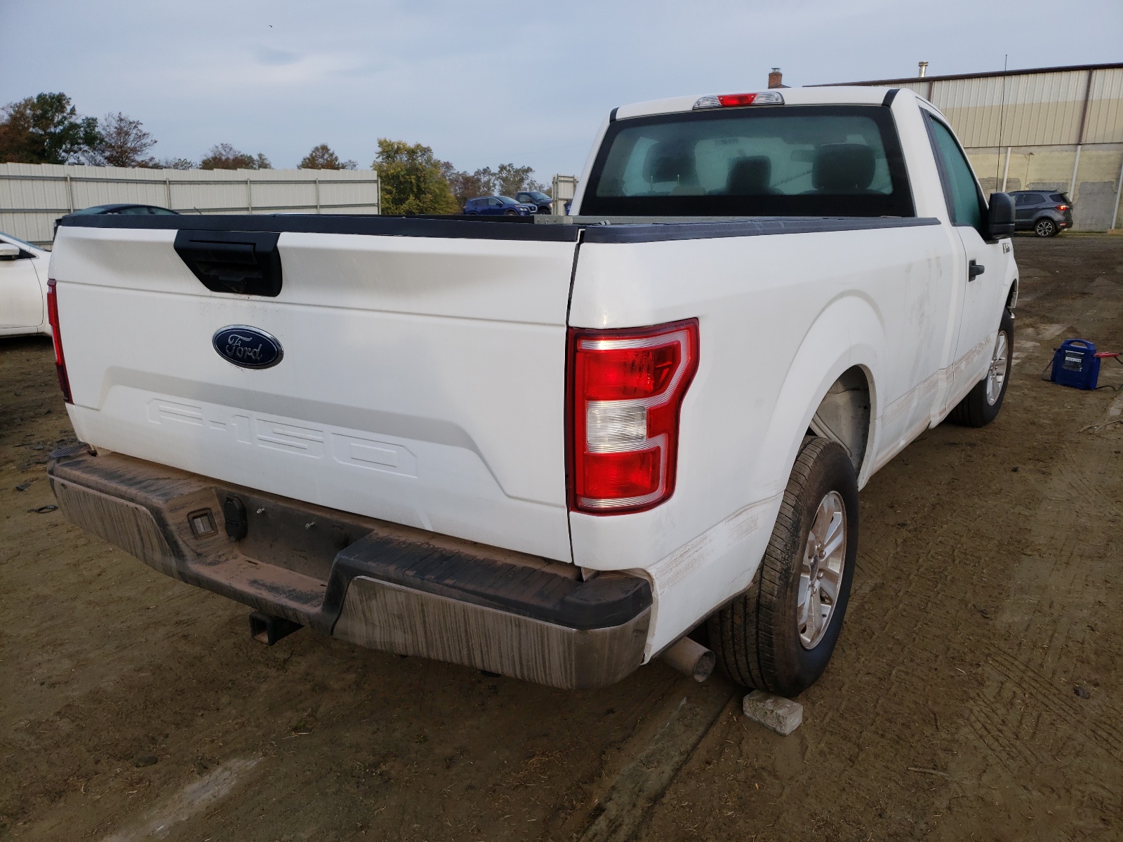 Photo 4 from auction – 2019 FORD F150 with VIN 1FTMF1C58KKD92696