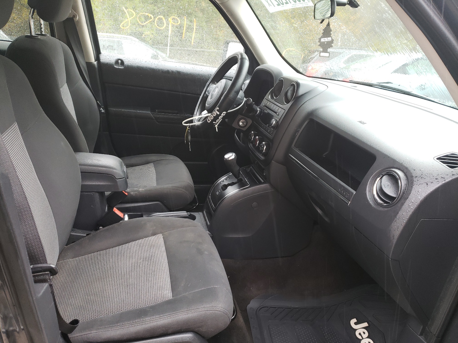 Photo 5 from auction – 2015 JEEP PATRIOT SP with VIN 1C4NJRBB4FD338721