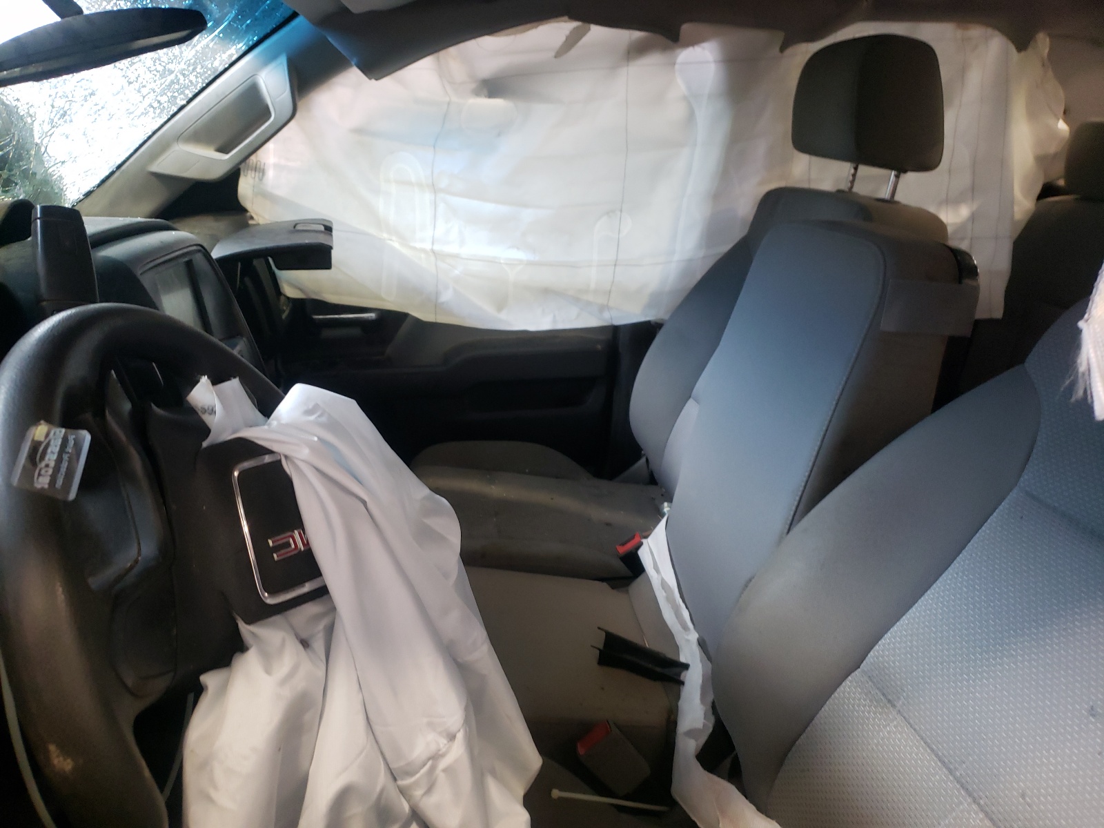 Photo 5 from auction – 2016 GMC SIERRA K25 with VIN 1GT22REG4GZ211267
