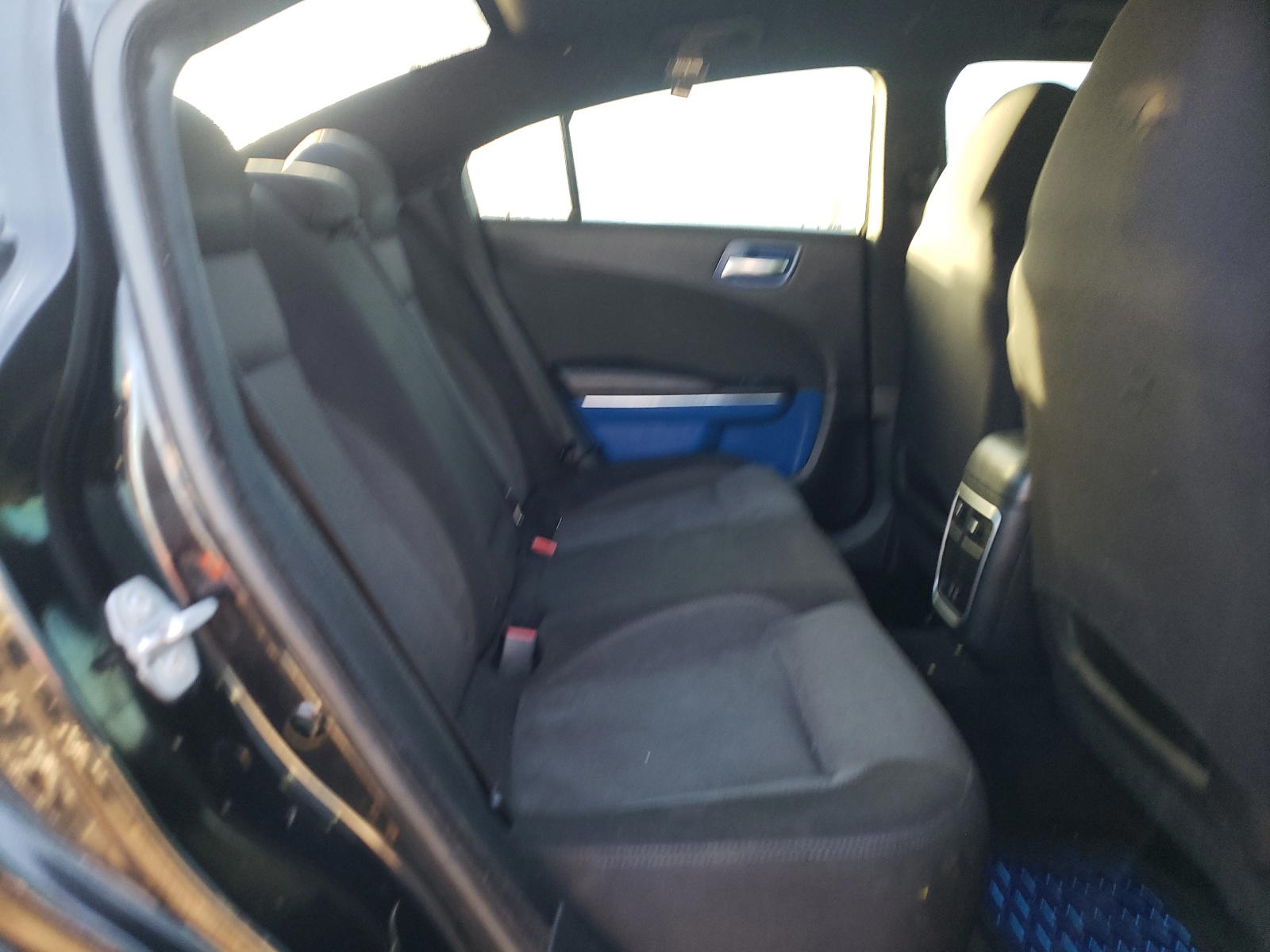 Photo 6 from auction – 2015 DODGE CHARGER SE with VIN 2C3CDXBG6FH716933