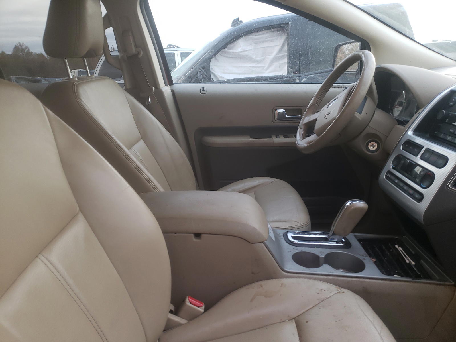 Photo 5 from auction – 2007 FORD EDGE SEL P with VIN 2FMDK49C87BA99297