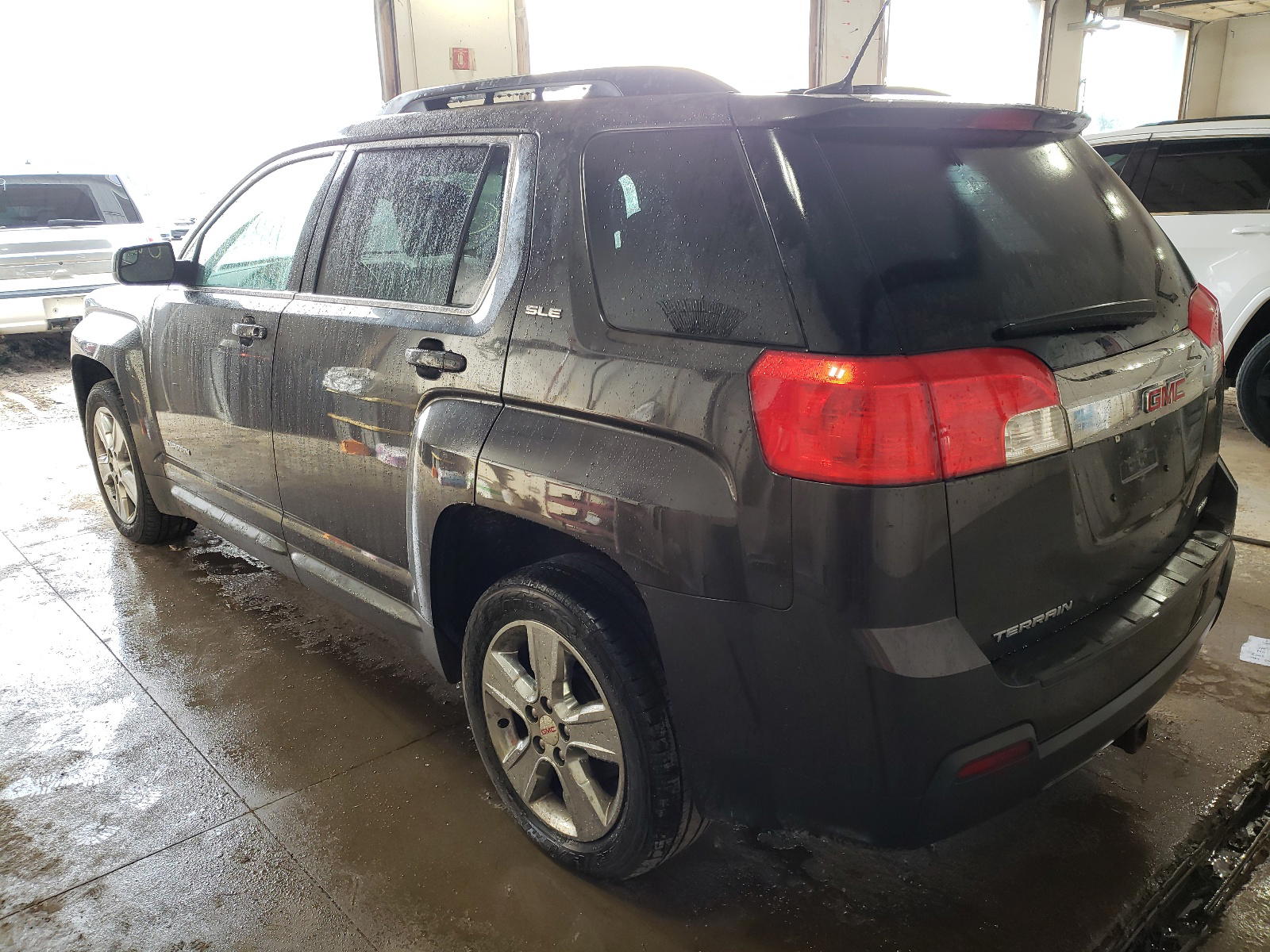 Photo 3 from auction – 2014 GMC TERRAIN SL with VIN 2GKFLWEK2E6149320