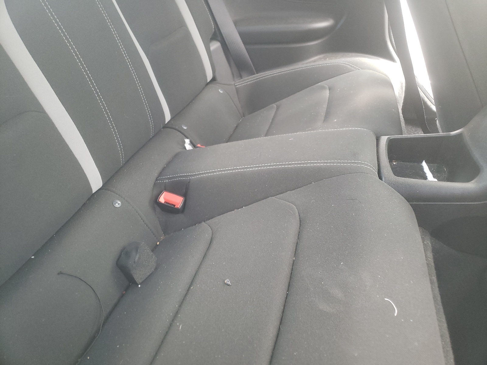 Photo 6 from auction – 2018 CHEVROLET CAMARO LT with VIN 1G1FB1RS2J0187024