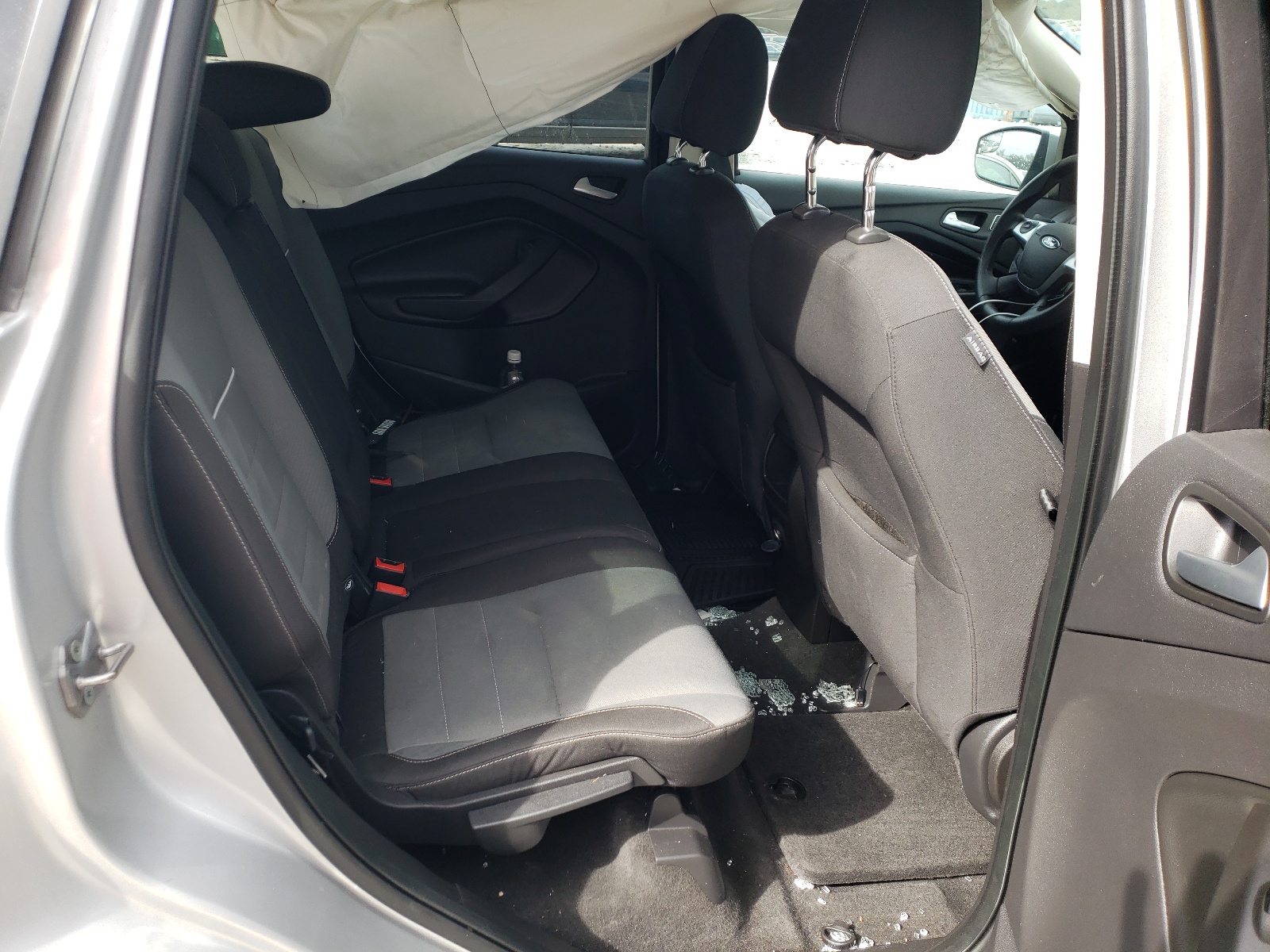 Photo 6 from auction – 2013 FORD ESCAPE SE with VIN 1FMCU0GX4DUB72191
