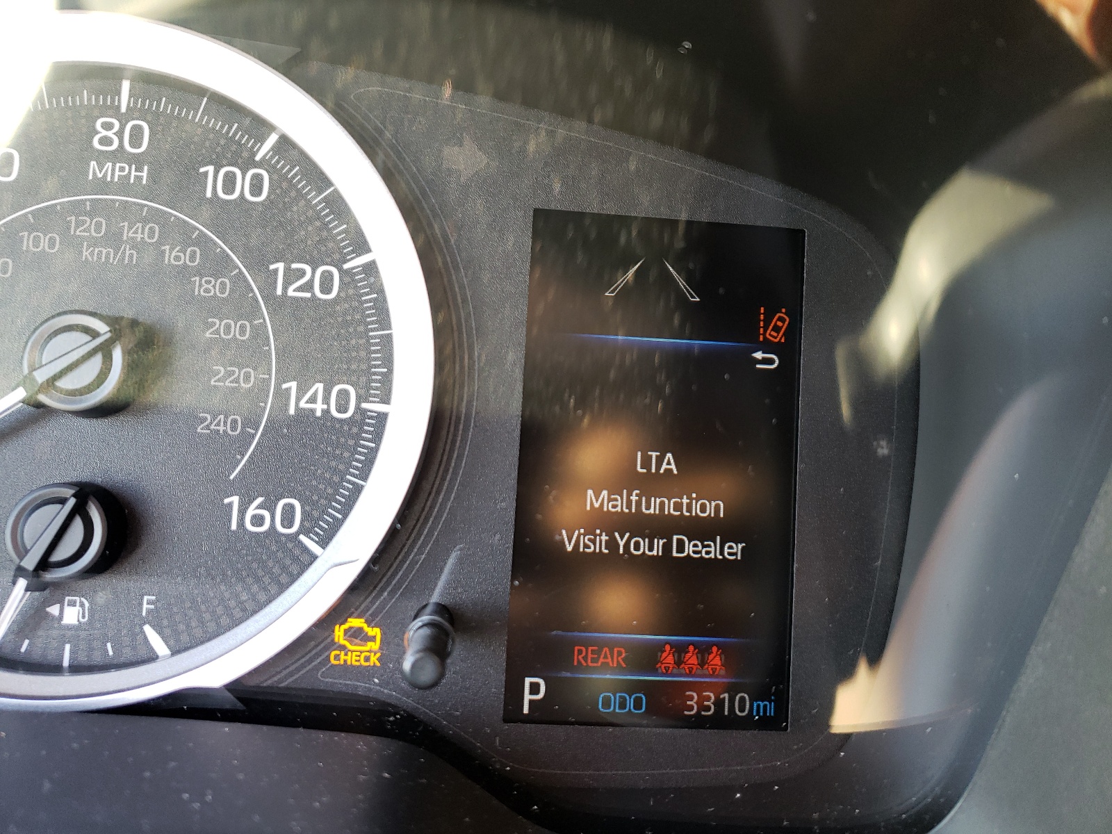 Photo 8 from auction – 2022 TOYOTA COROLLA LE with VIN 5YFEPMAE6NP277378