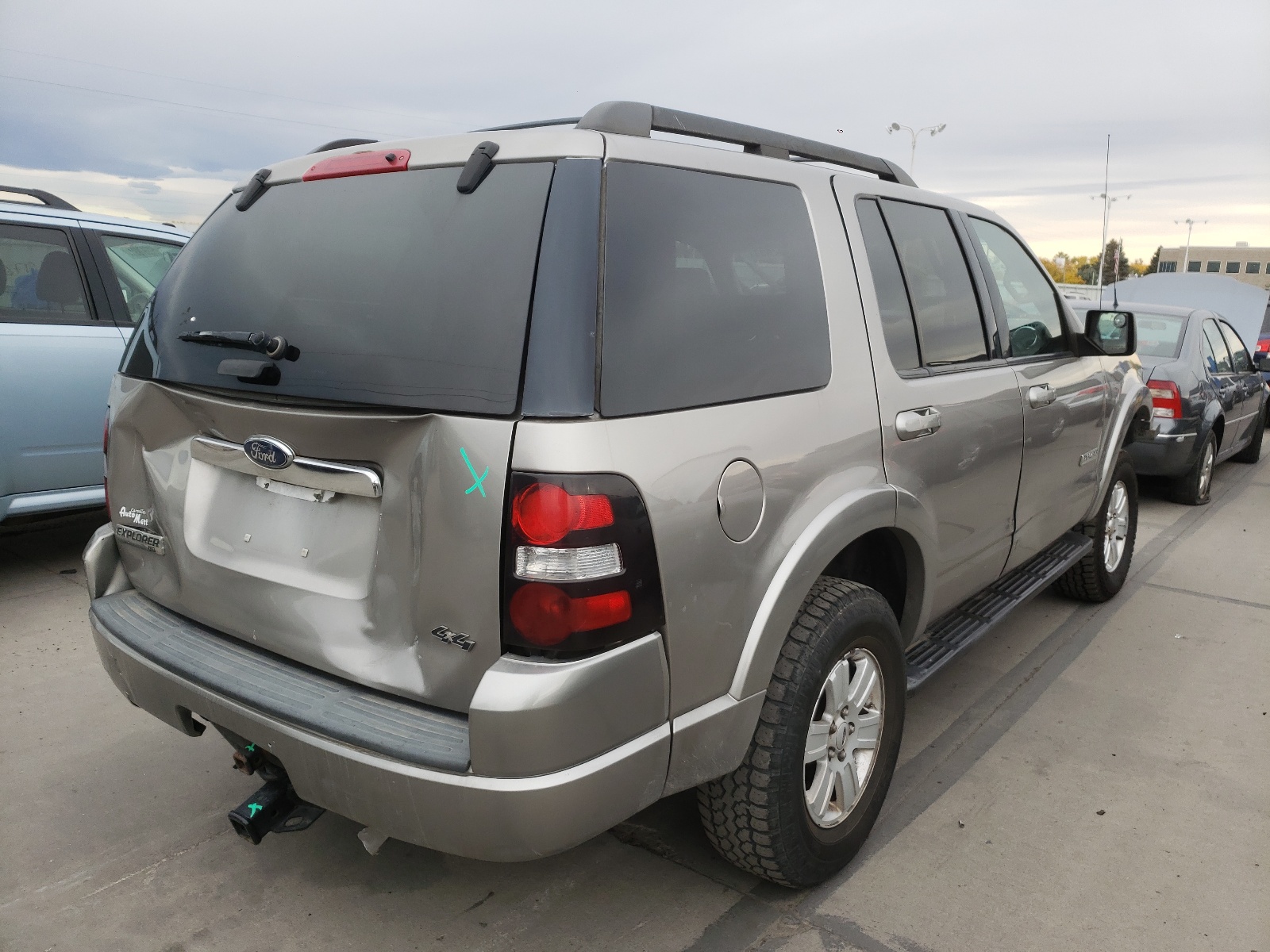 Фото 4 с аукциона – 2008 FORD EXPLORER X с VIN 1FMEU73E48UA45551