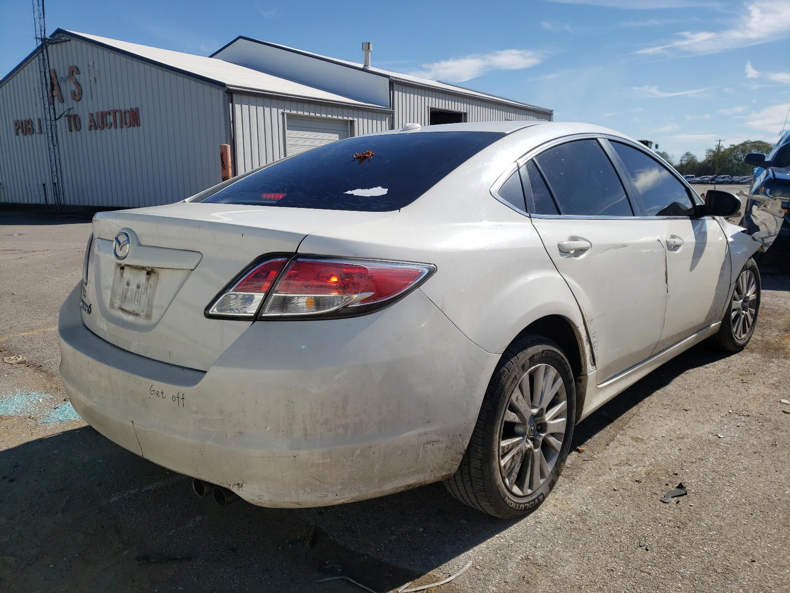 Photo 4 from auction – 2009 MAZDA 6 I with VIN 1YVHP82A995M11989