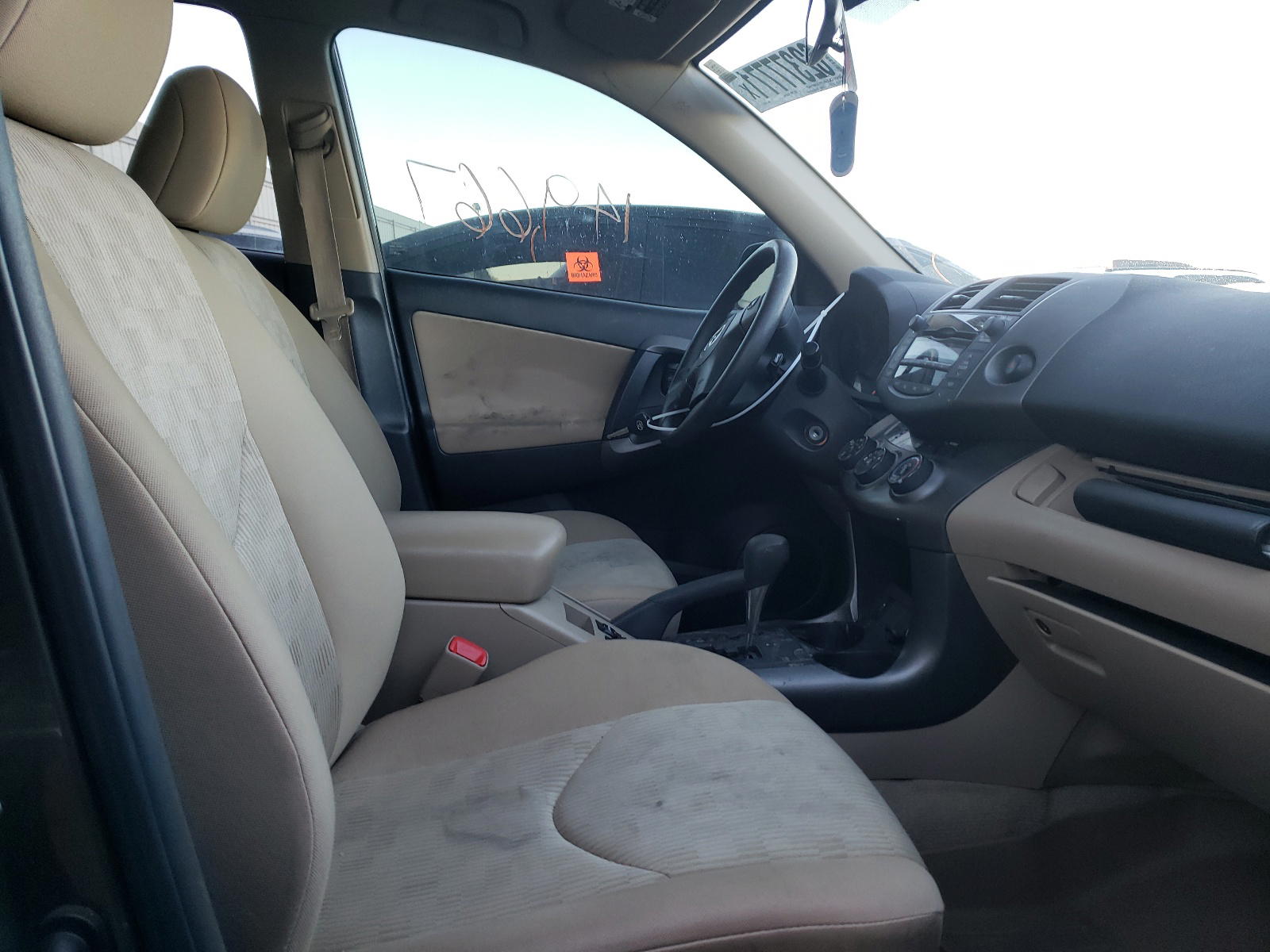 Photo 5 from auction – 2010 TOYOTA RAV4 with VIN 2T3BF4DV8AW062151