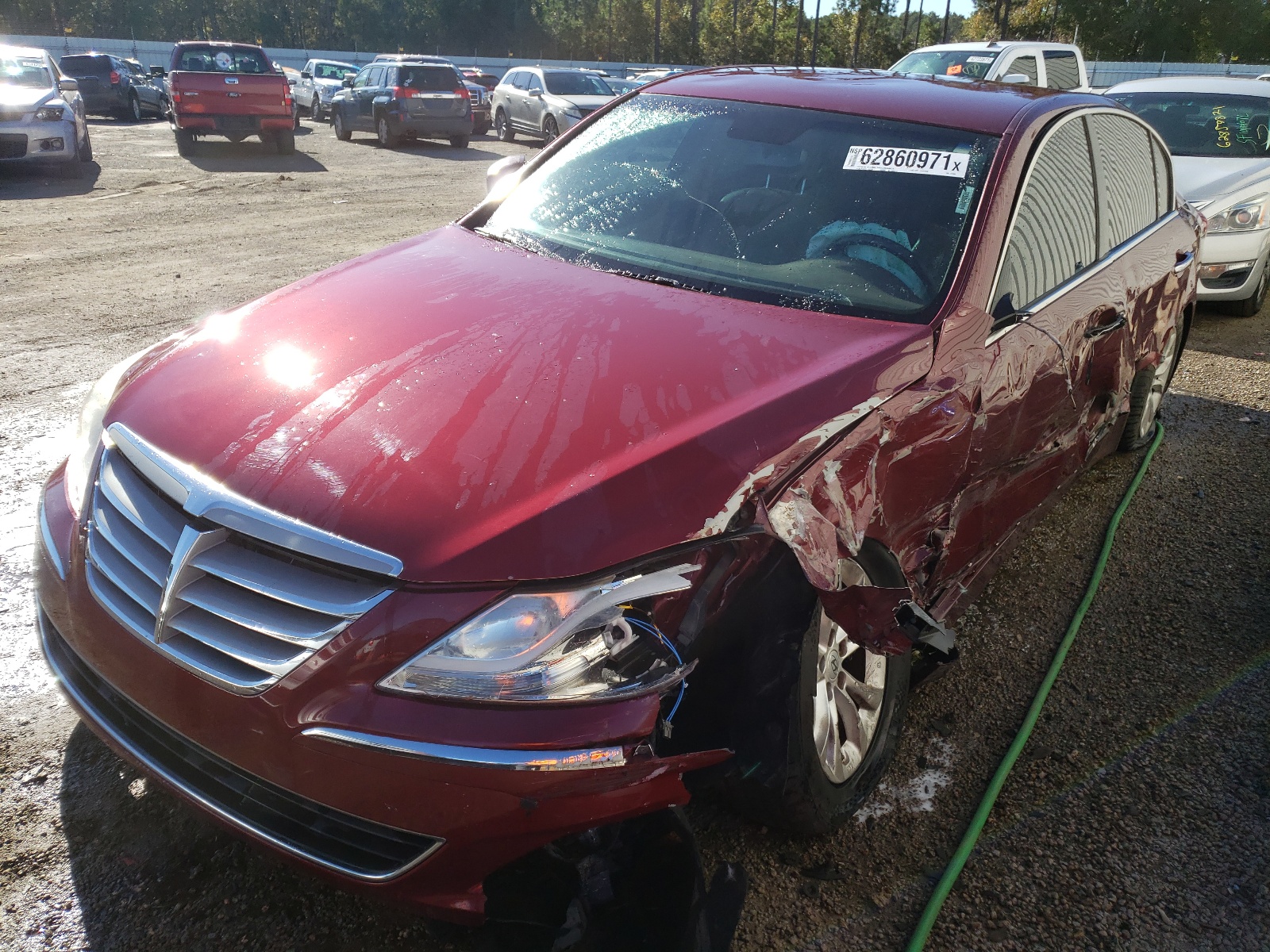 Photo 2 from auction – 2013 HYUNDAI GENESIS 3. with VIN KMHGC4DD2DU215464