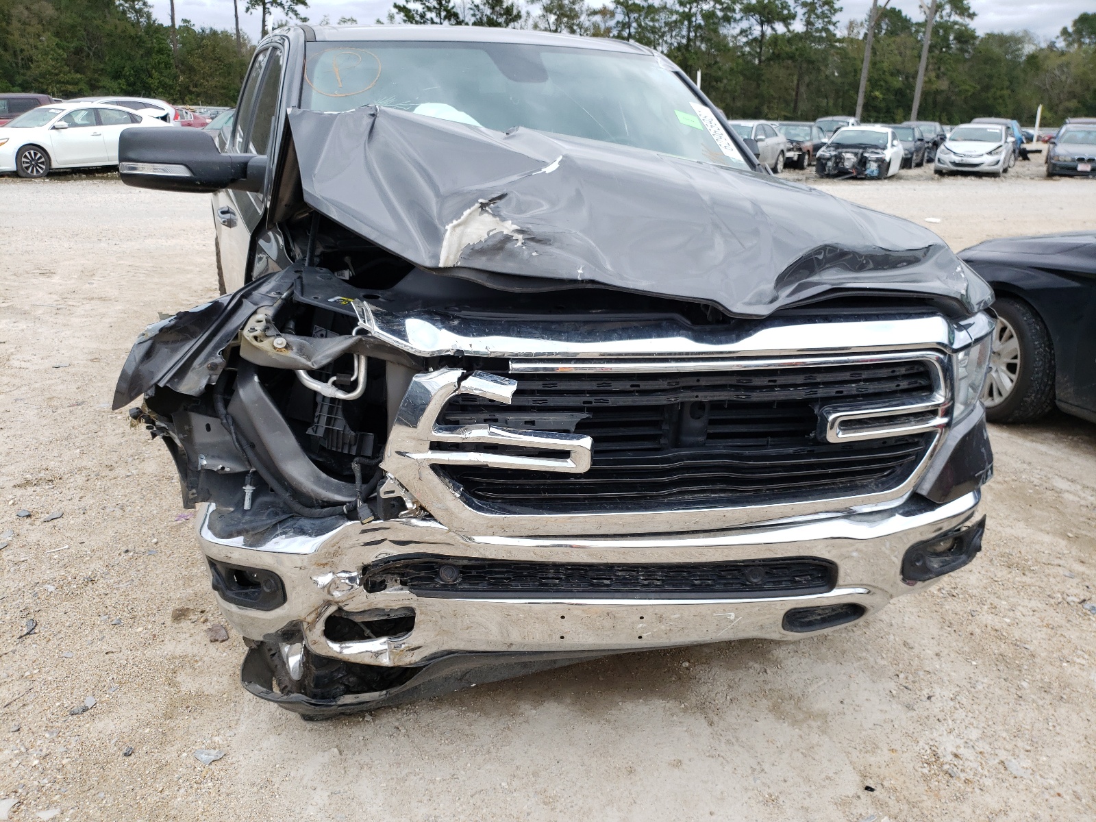 Zdjęcie 9 z aukcji – 2019 RAM 1500 BIG H z VIN 1C6SRFFT1KN575823