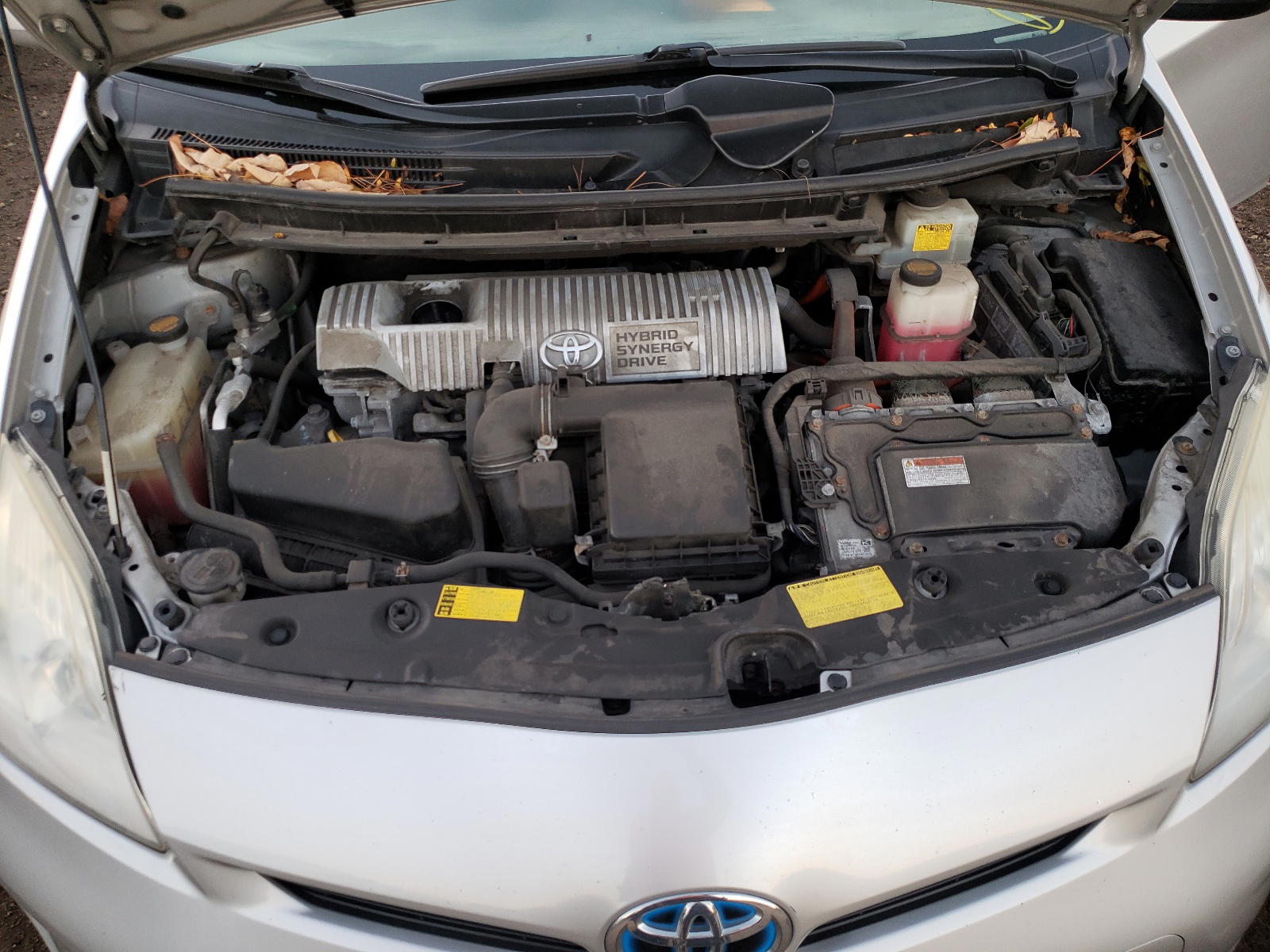 Photo 7 from auction – 2013 TOYOTA PRIUS with VIN JTDKN3DU7D0339854