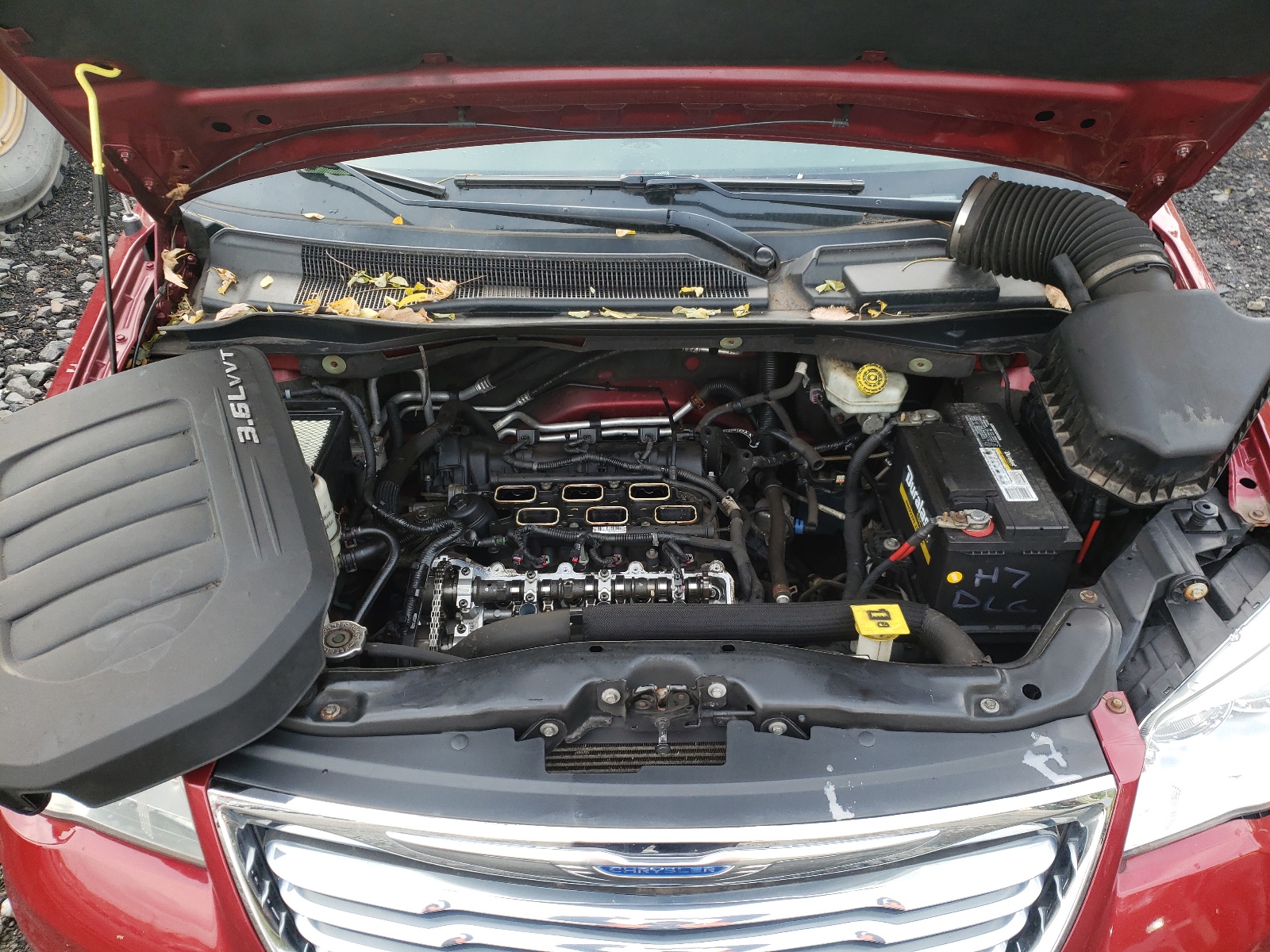 Photo 9 from auction – 2012 CHRYSLER TOWN & COU with VIN 2C4RC1BG2CR227036