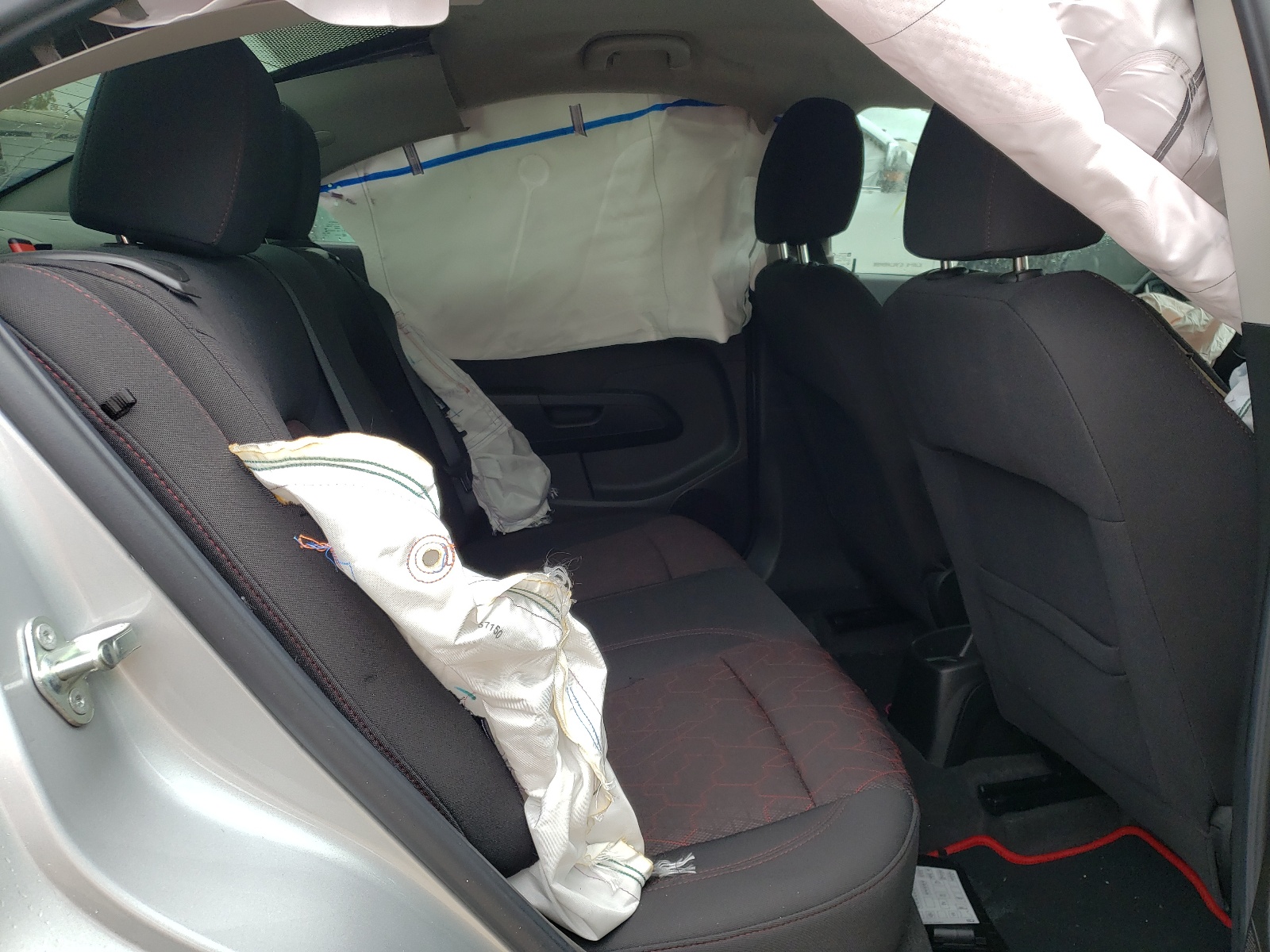 Photo 6 from auction – 2020 CHEVROLET SONIC LT with VIN 1G1JD5SB2L4122322