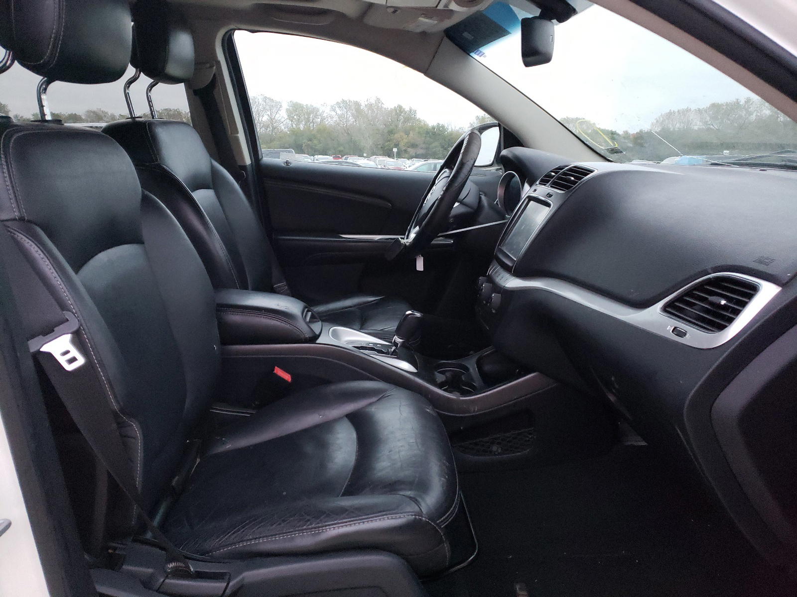 Photo 5 from auction – 2011 DODGE JOURNEY R/ with VIN 3D4PH6FG2BT518280