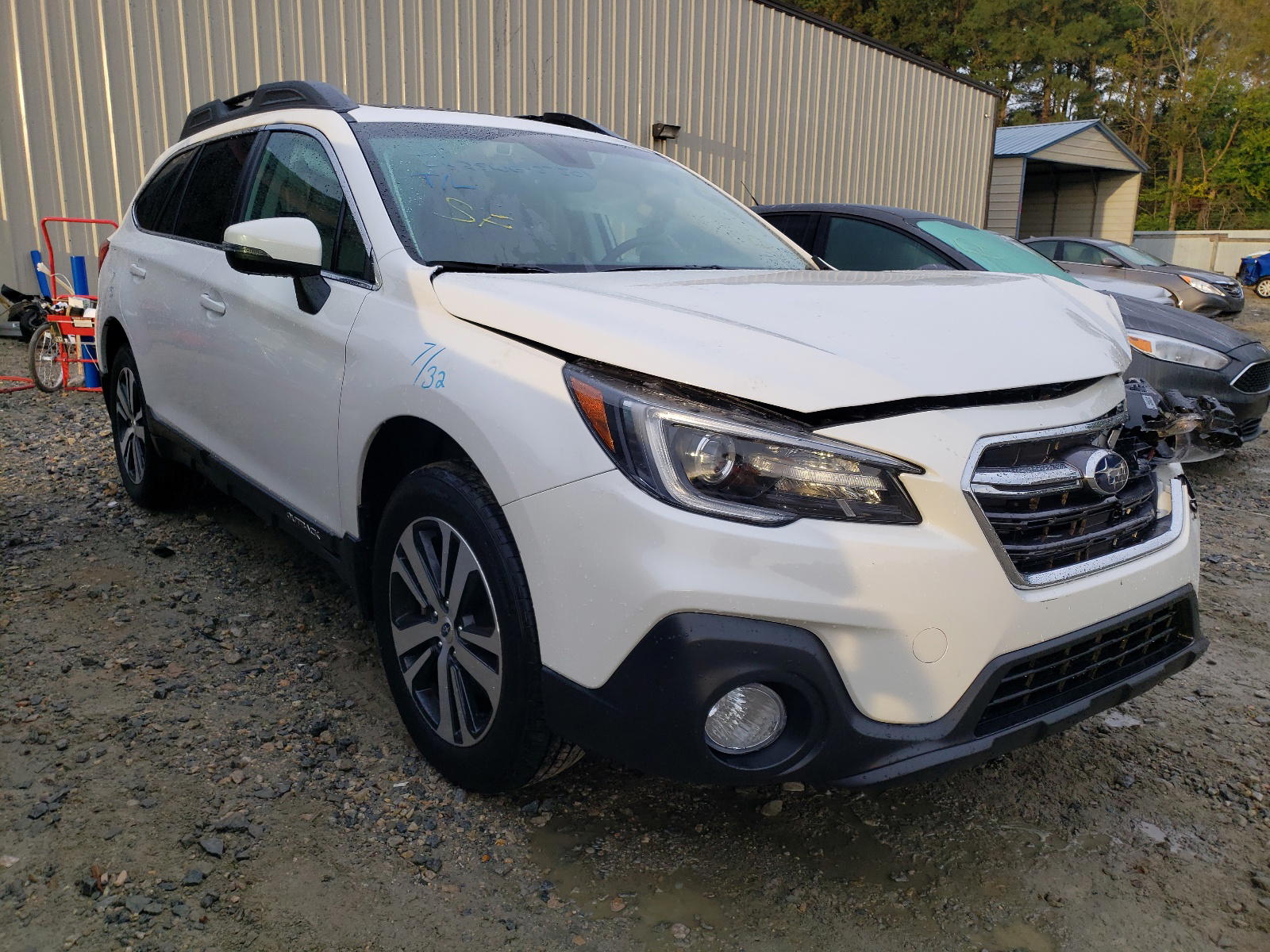 SUBARU OUTBACK 2. 2019 with VIN 4S4BSANC5K3330547 - Photo from auction