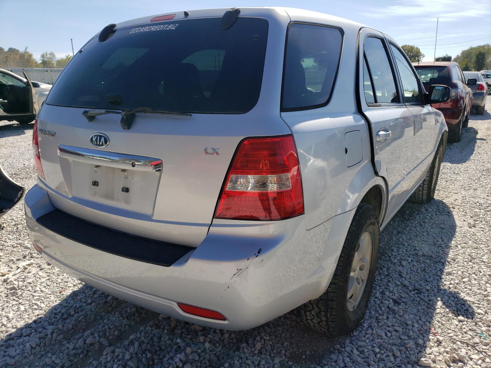Photo 4 from auction – 2007 KIA SORENTO EX with VIN KNDJD736775714917