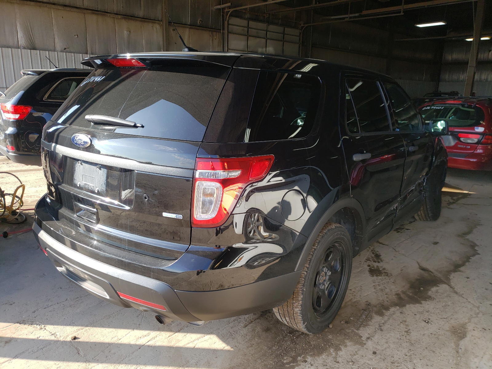Photo 4 from auction – 2013 FORD EXPLORER P with VIN 1FM5K8AR2DGC63062