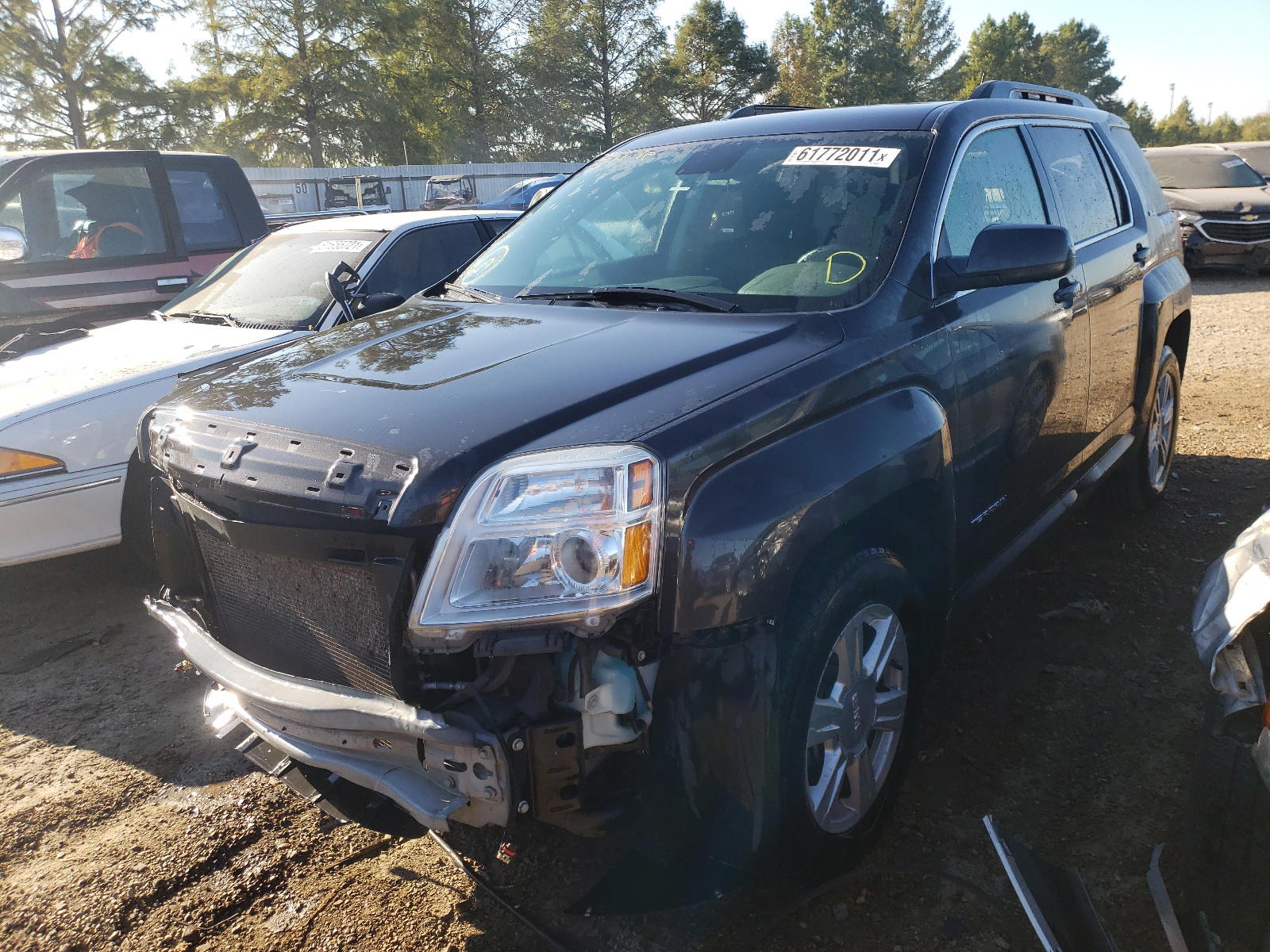 Photo 2 from auction – 2015 GMC TERRAIN SL with VIN 2GKALREK8F6433693