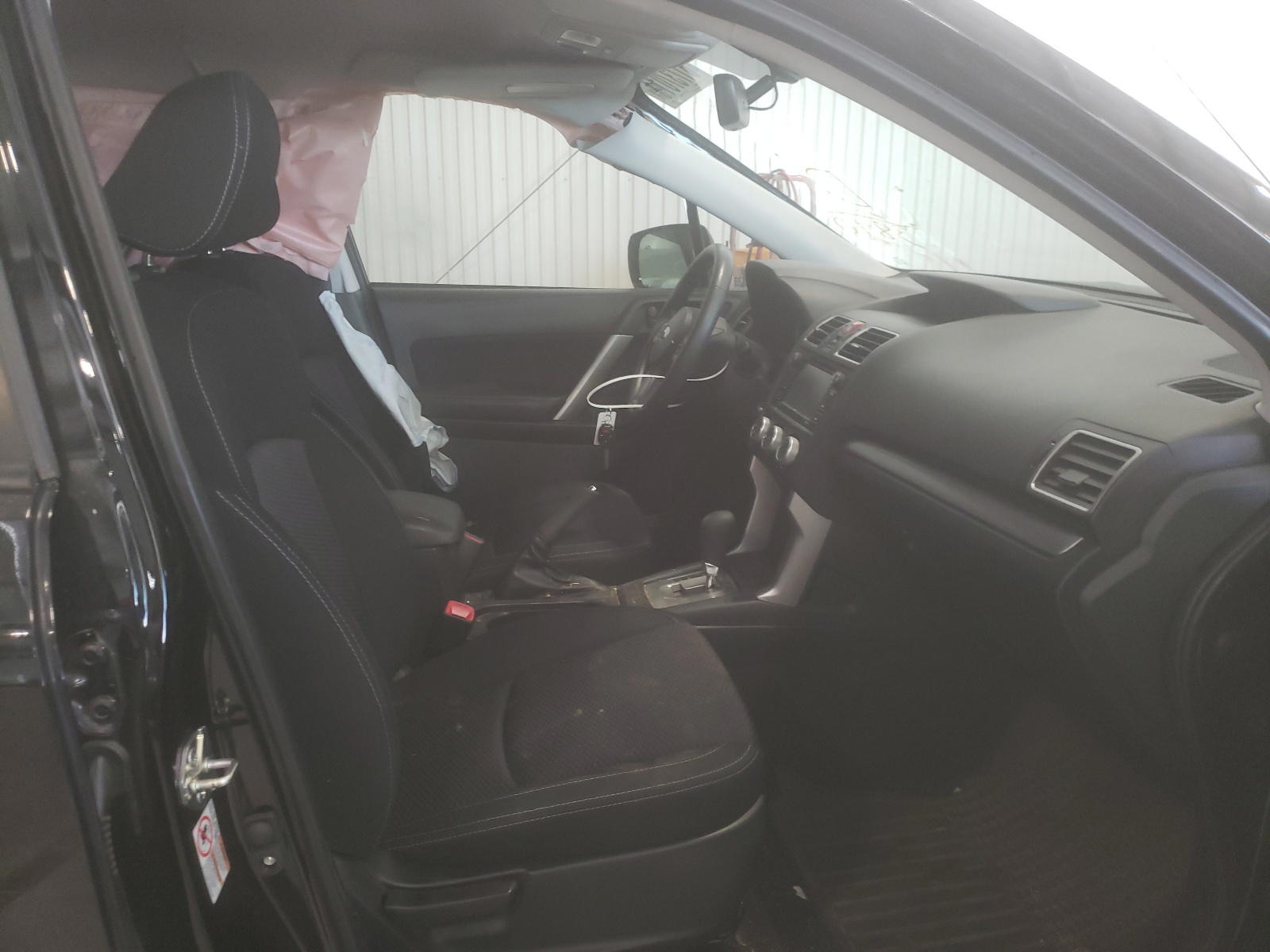 Photo 5 from auction – 2017 SUBARU FORESTER 2 with VIN JF2SJABC5HH493840