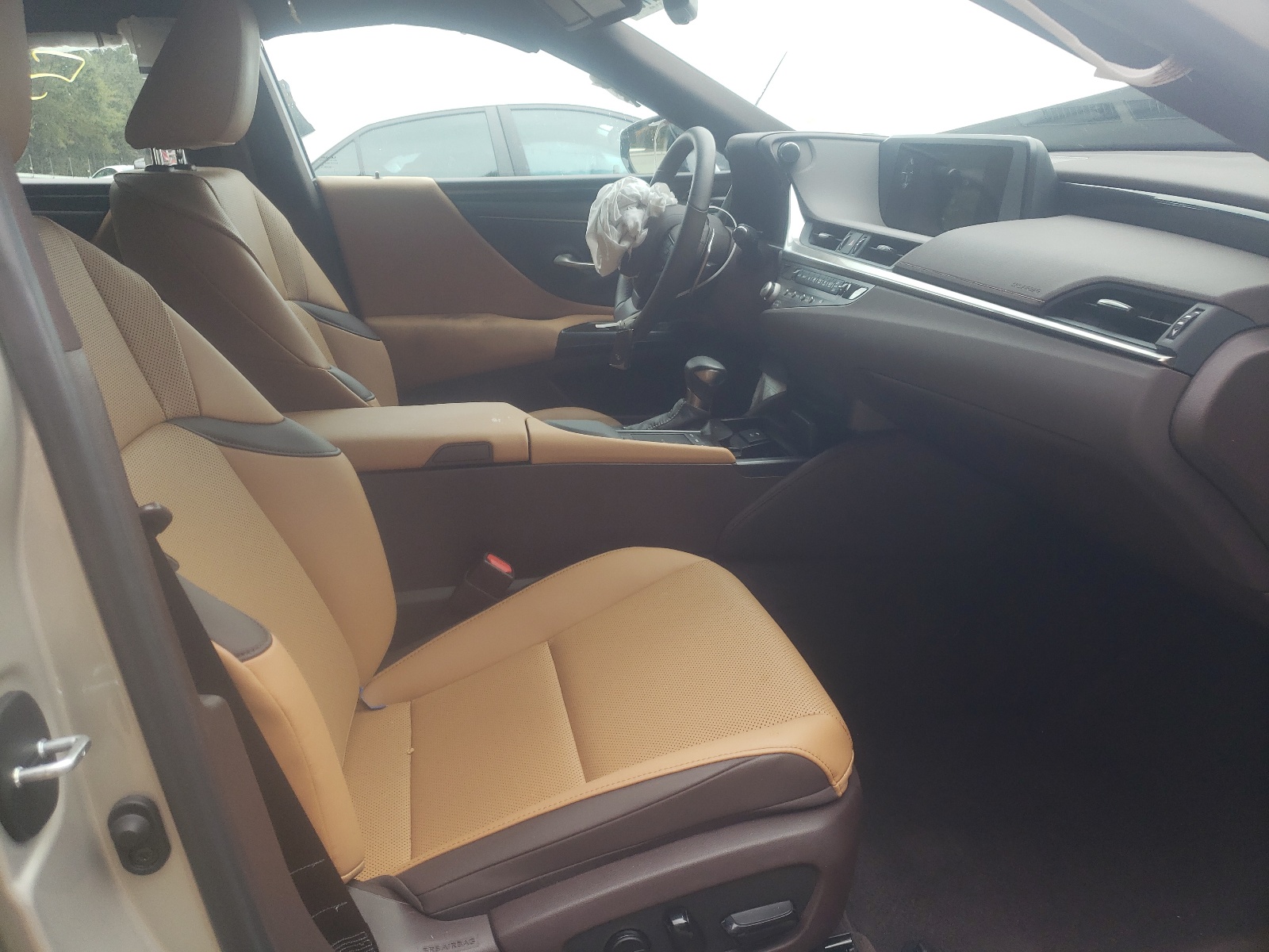 Photo 5 from auction – 2021 LEXUS ES 350 BAS with VIN 58ACZ1B10MU092826