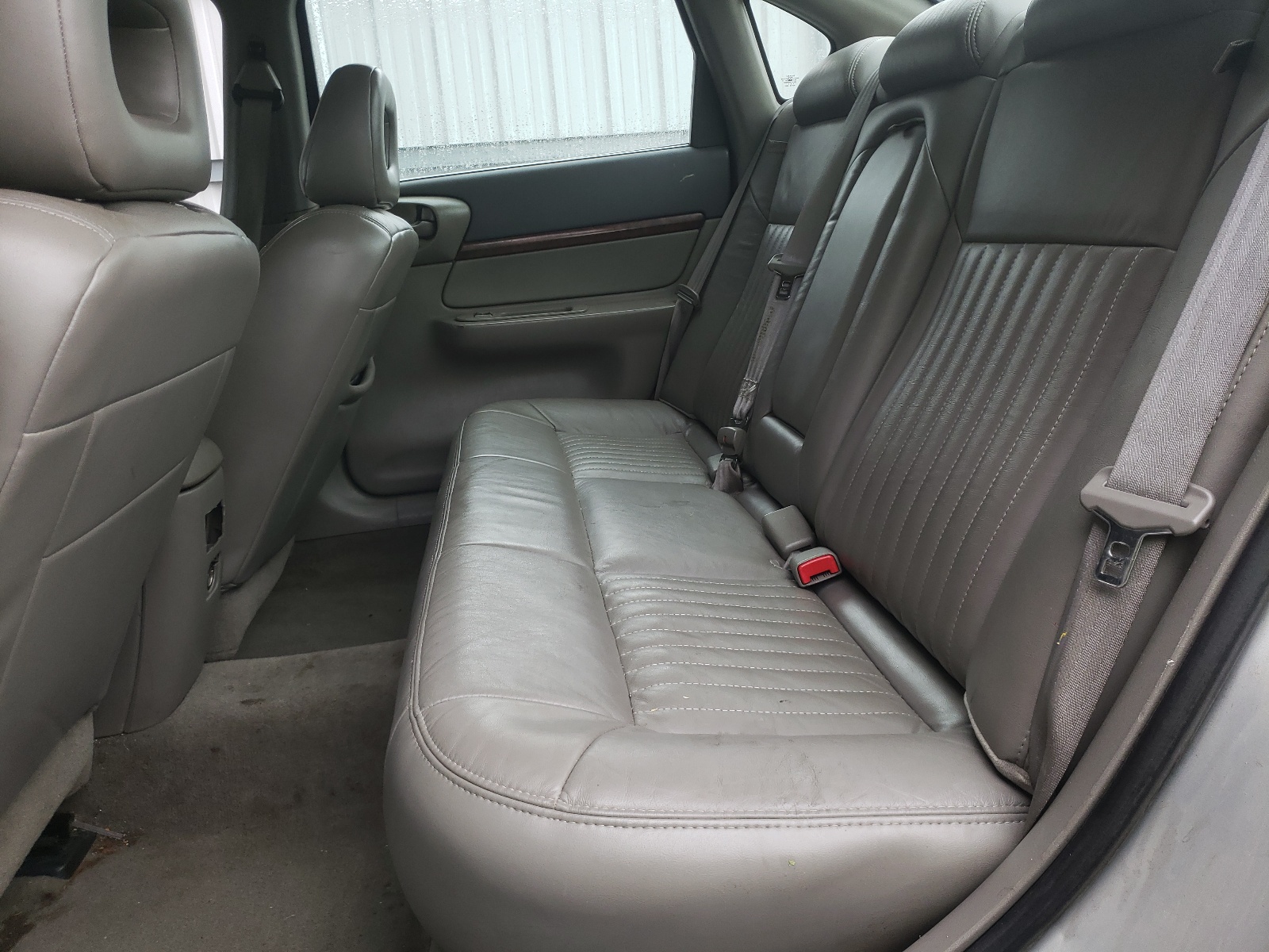Photo 6 from auction – 2001 CHEVROLET IMPALA LS with VIN 2G1WH55K519154407