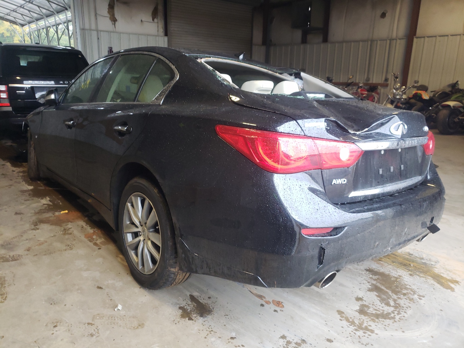 Photo 3 from auction – 2015 INFINITI Q50 BASE with VIN JN1BV7AR6FM414064