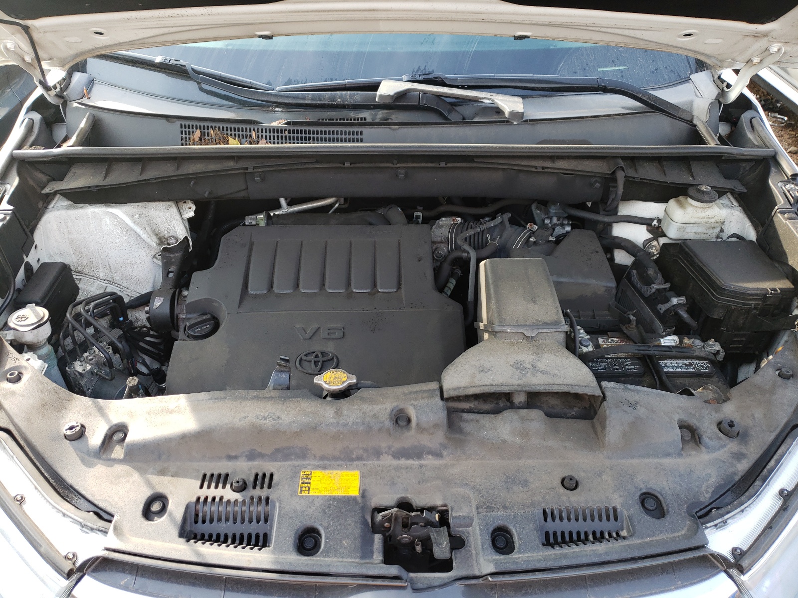 Фото 7 с аукциона – 2015 TOYOTA HIGHLANDER с VIN 5TDJKRFH9FS074037