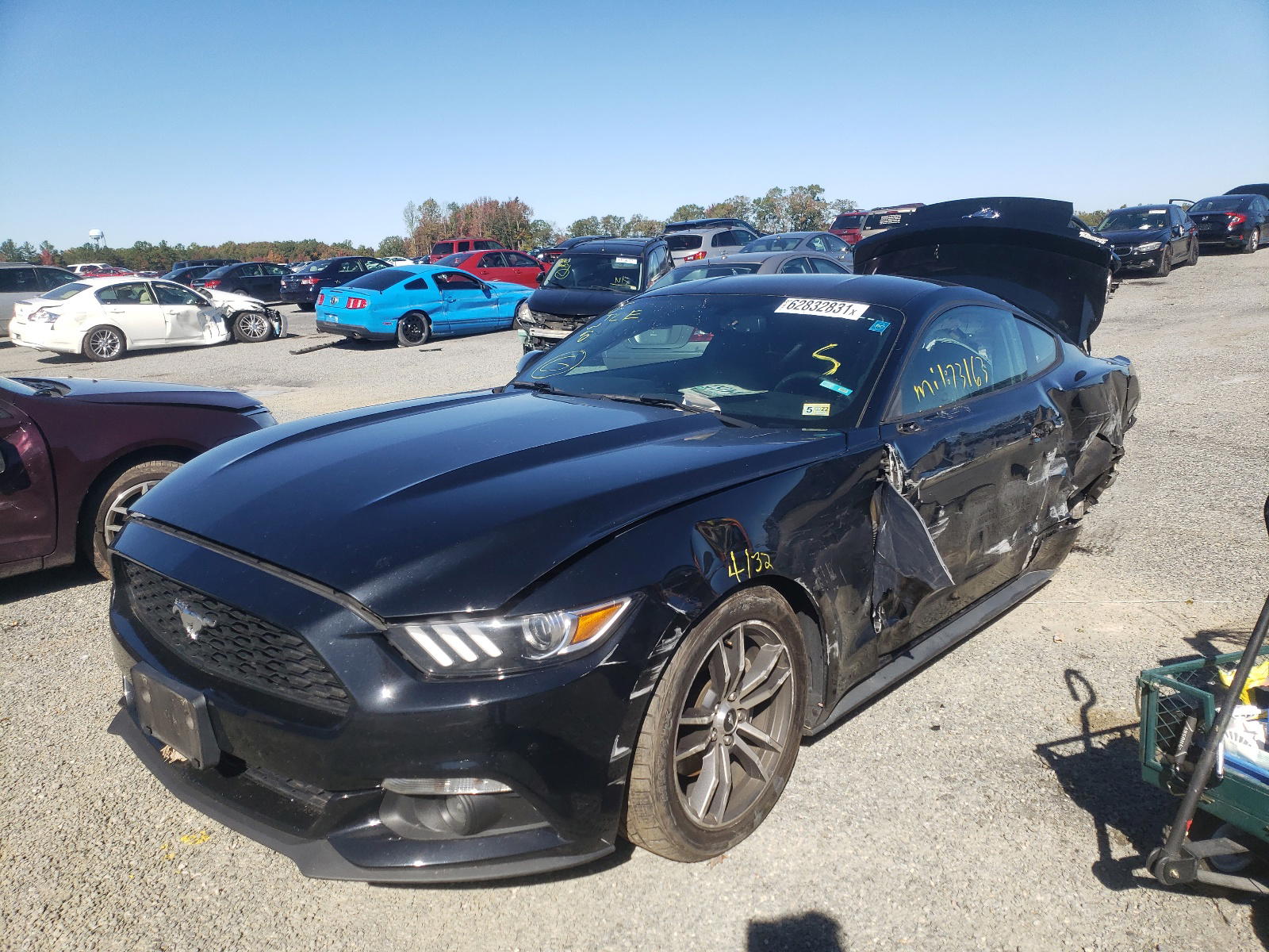 Photo 2 from auction – 2016 FORD MUSTANG with VIN 1FA6P8TH0G5205388