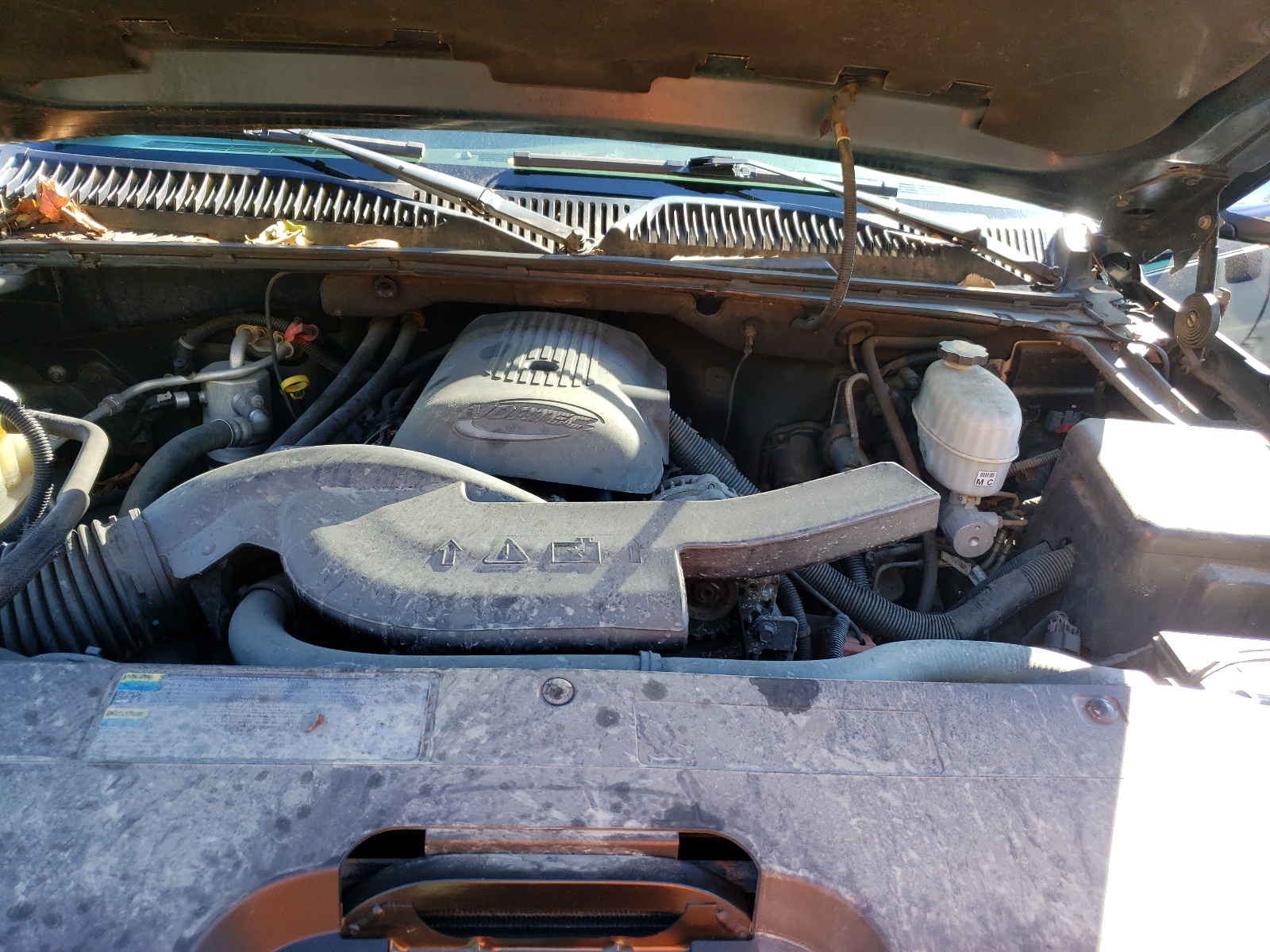 Photo 7 from auction – 2005 CHEVROLET AVALANCHE with VIN 3GNEK12Z45G197847