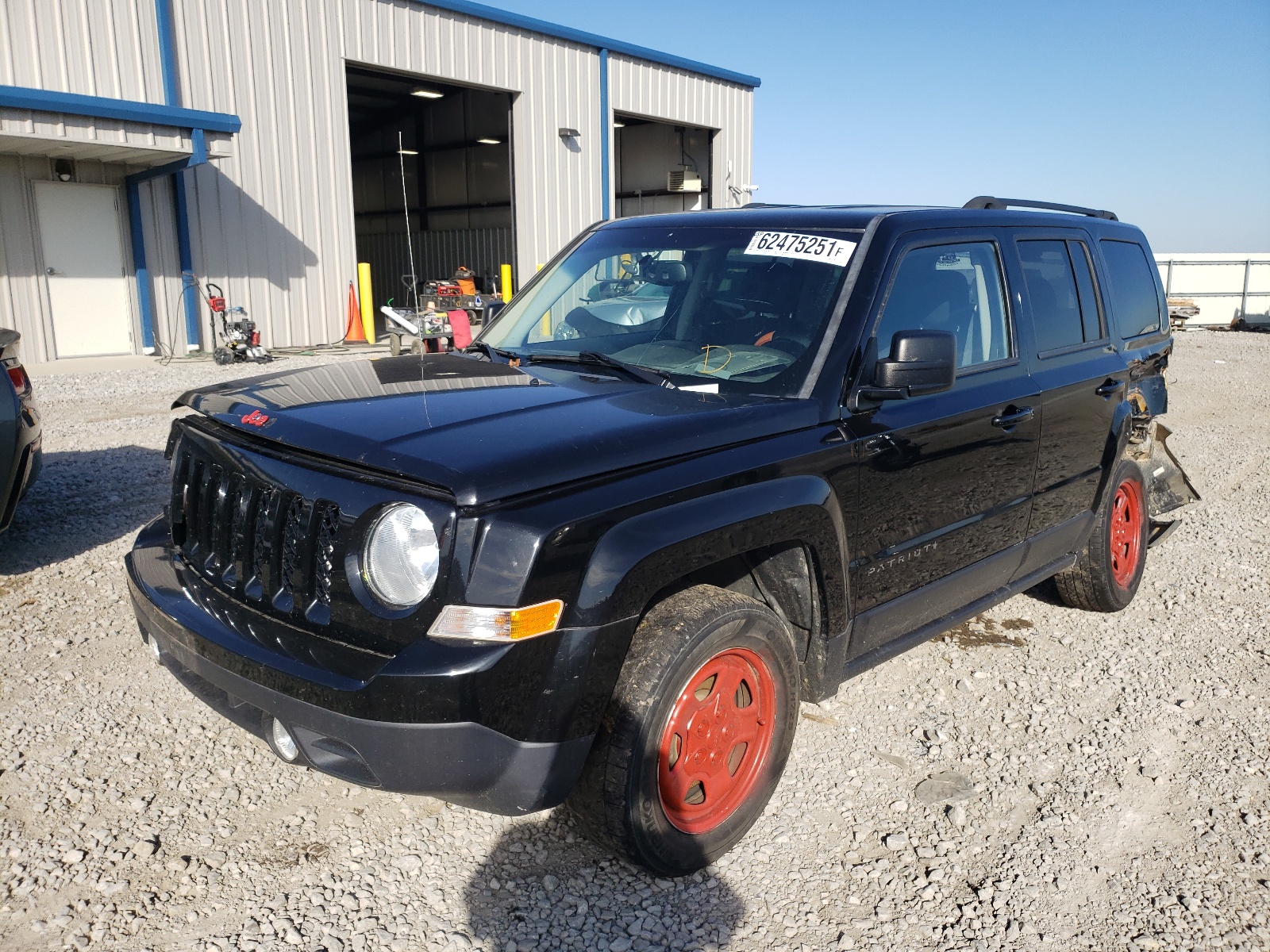 Photo 2 from auction – 2016 JEEP PATRIOT SP with VIN 1C4NJPBA2GD747569