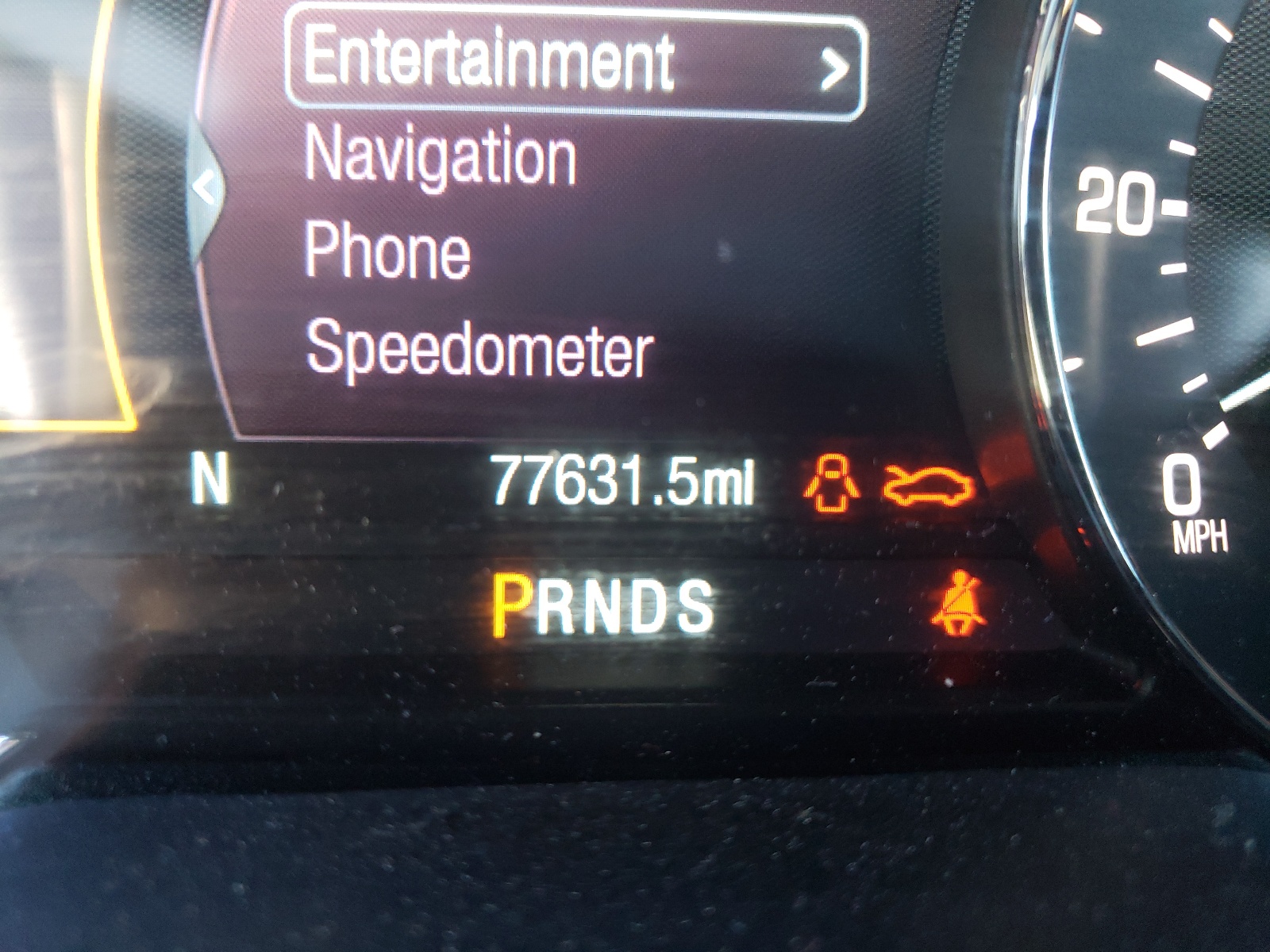 Photo 8 from auction – 2017 LINCOLN MKZ RESERV with VIN 3LN6L5F90HR641774