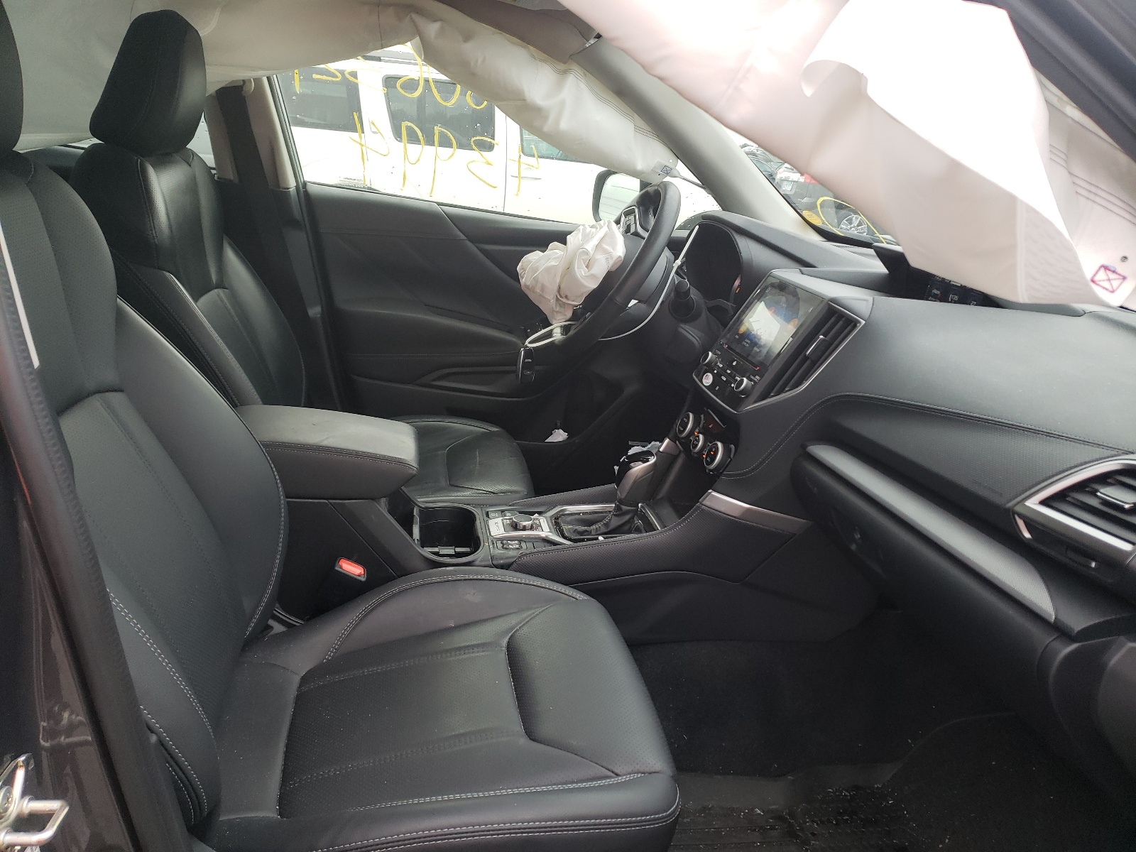 Photo 5 from auction – 2020 SUBARU FORESTER L with VIN JF2SKAUCXLH495957