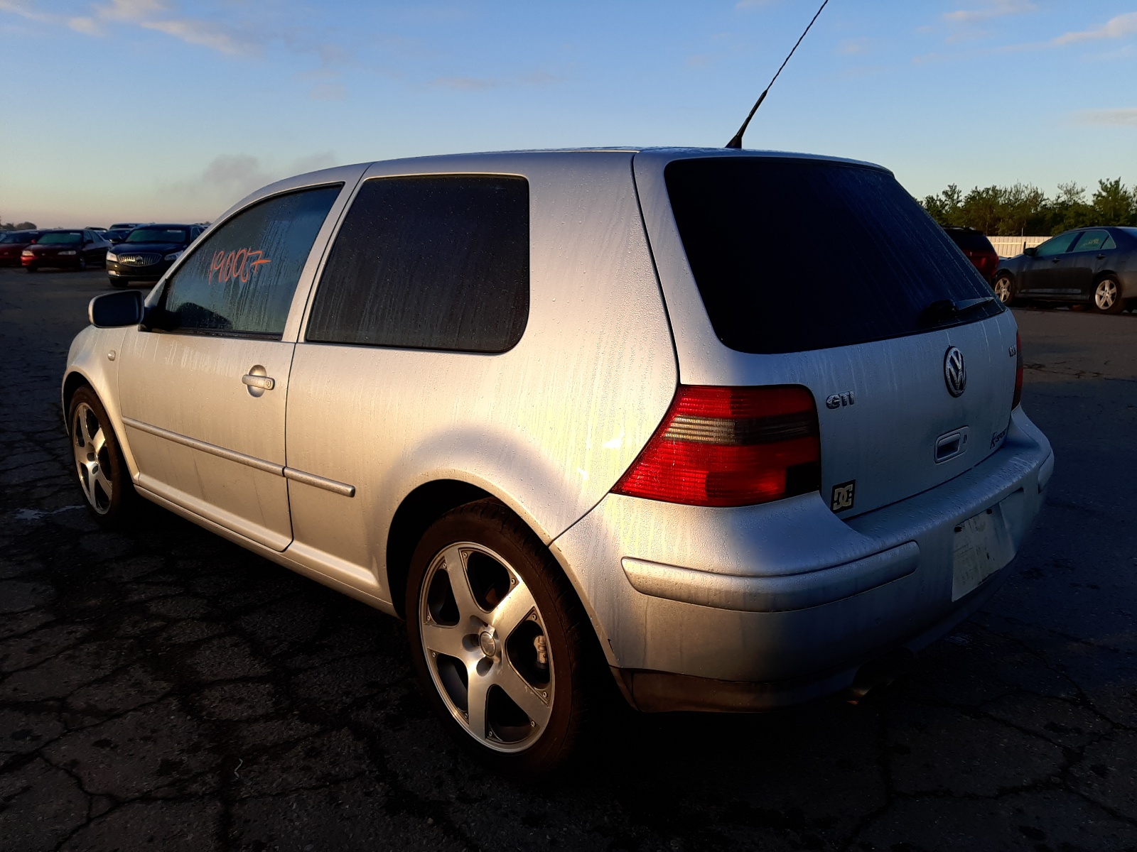 Photo 3 from auction – 2003 VOLKSWAGEN GTI with VIN 9BWDE61J934011787