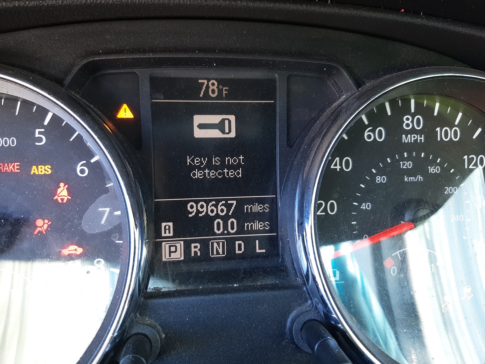 Photo 8 from auction – 2011 NISSAN ROGUE S with VIN JN8AS5MT8BW565228