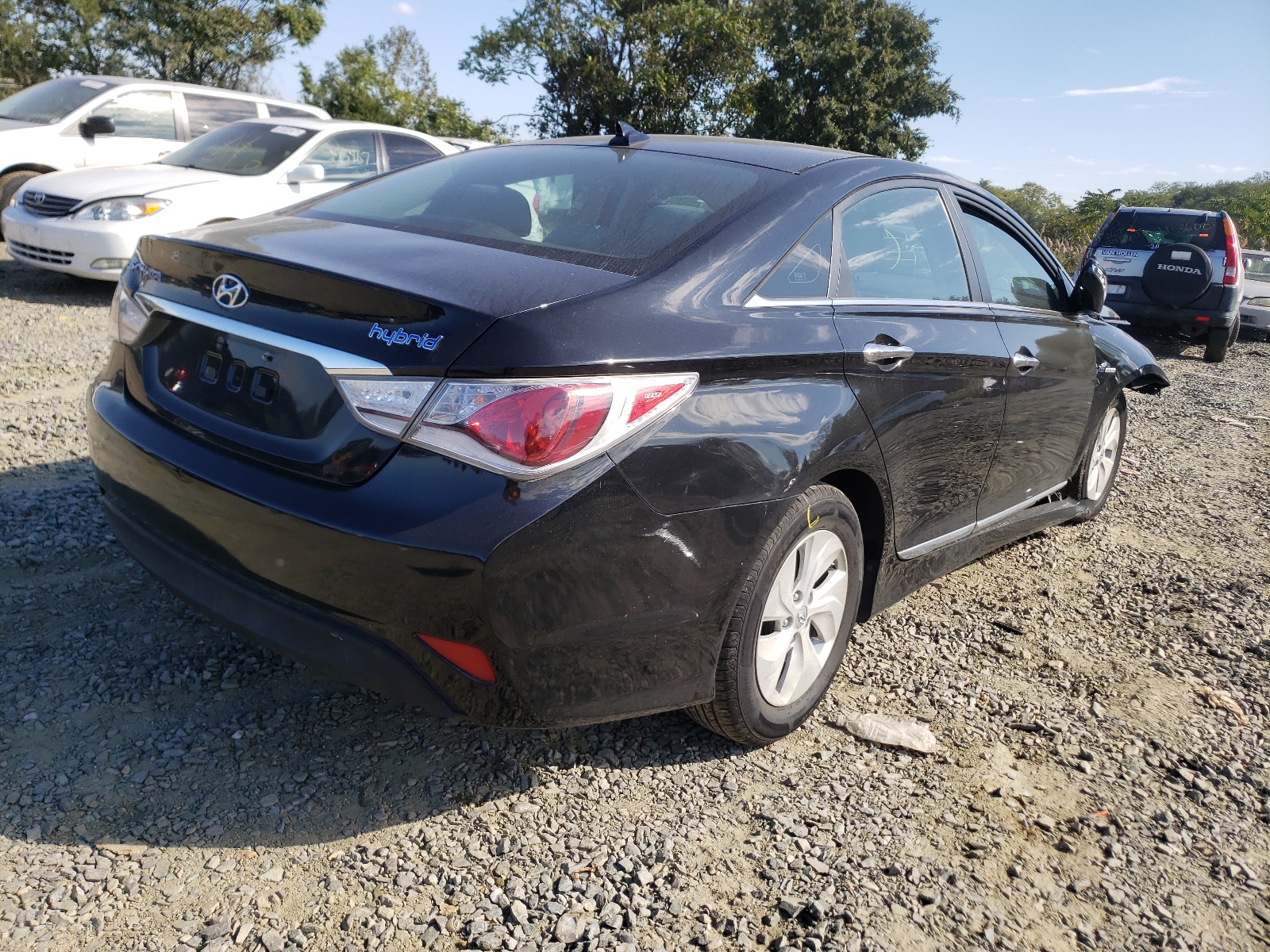 Photo 4 from auction – 2013 HYUNDAI SONATA HYB with VIN KMHEC4A46DA069678