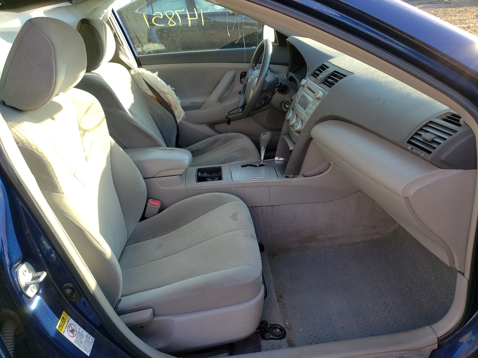 Photo 5 from auction – 2007 TOYOTA CAMRY with VIN 4T1BE46K27U180638