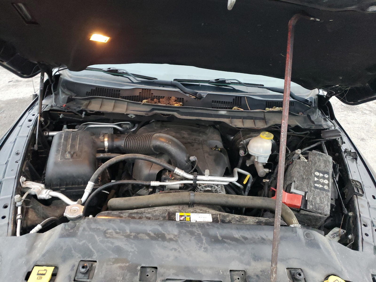 Photo 7 from auction – 2017 RAM 1500 with VIN 1C6RR7NT1HS667840