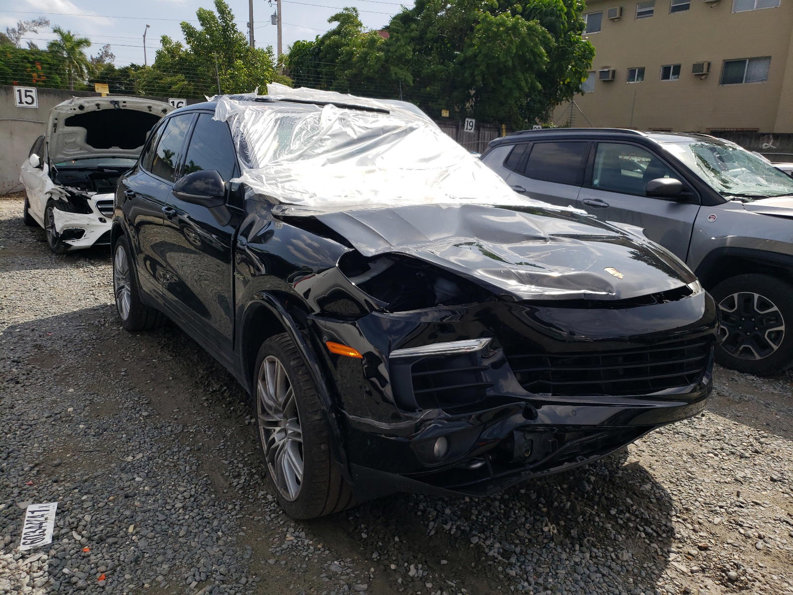 PORSCHE CAYENNE SE 2018 with VIN WP1AE2A2XJLA72470 - Photo from auction