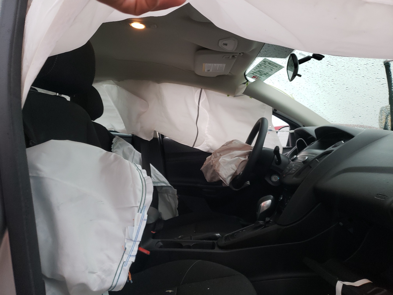 صورة رقم 5 من المزاد - 2018 FORD FOCUS SE مع VIN 1FADP3F26JL235385